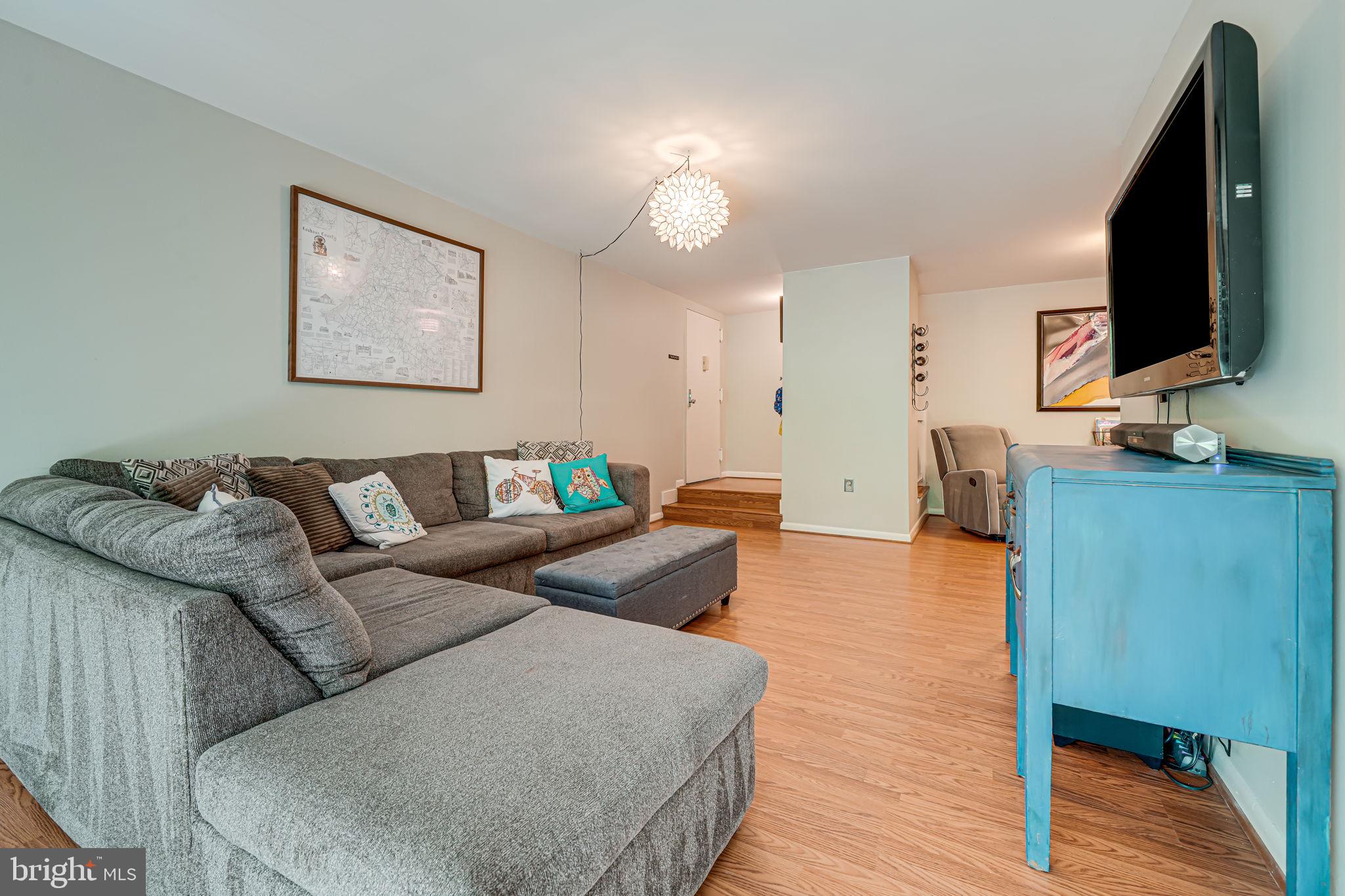 11220 Chestnut Grove Sq #222