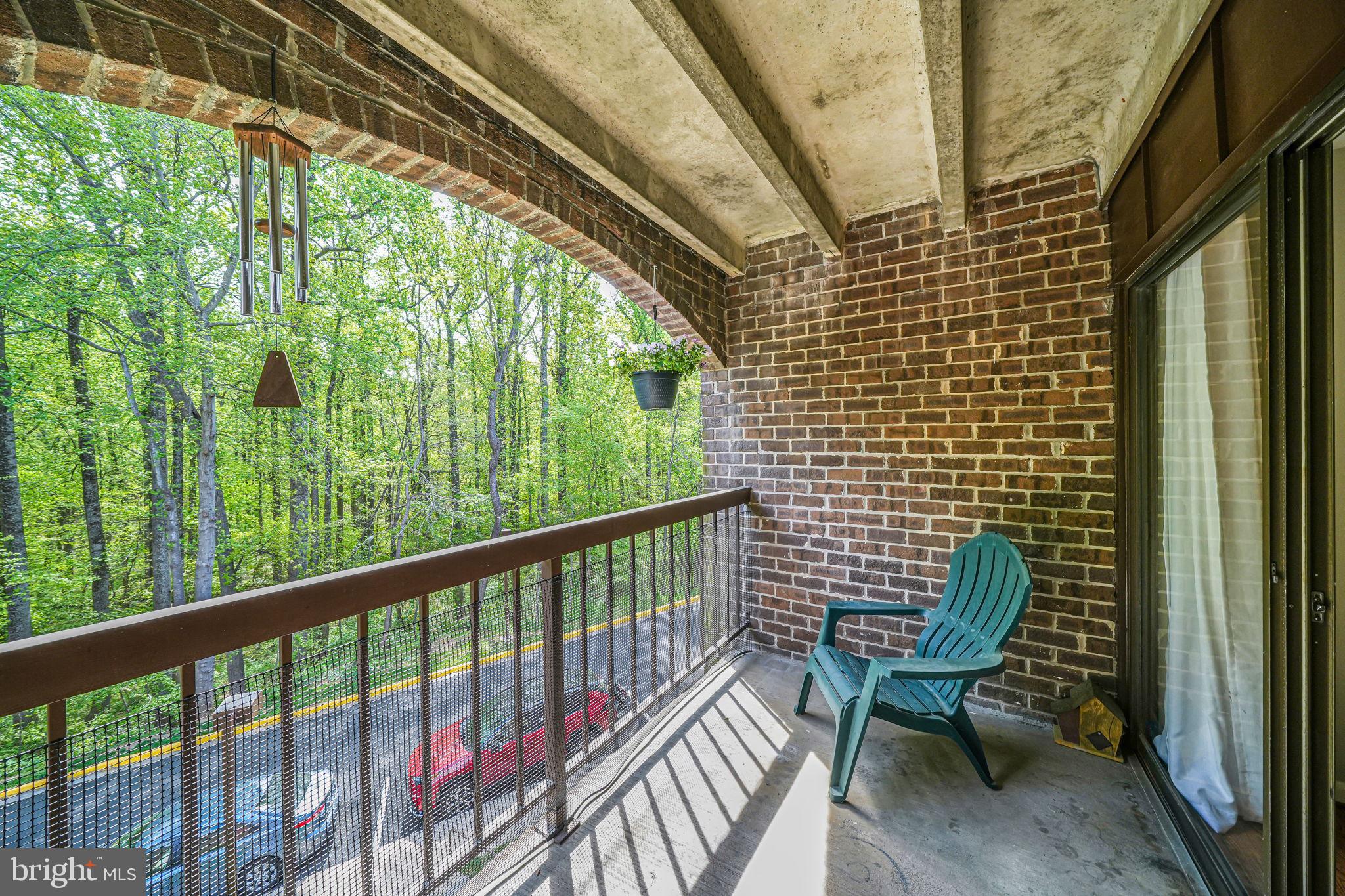 11220 Chestnut Grove Sq #222