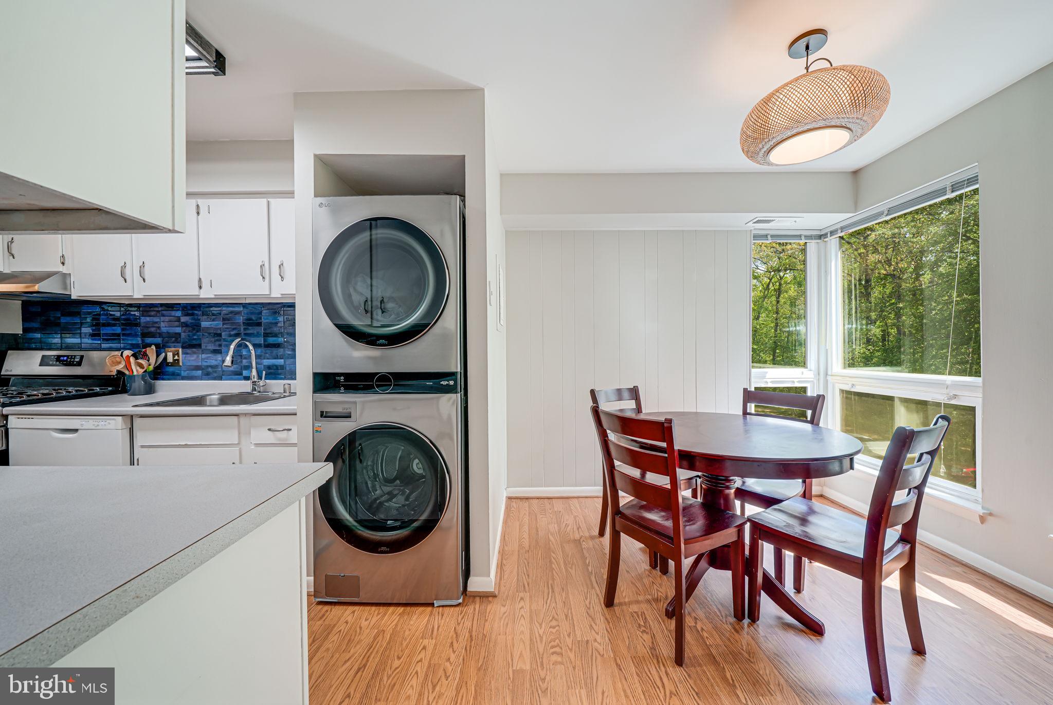 11220 Chestnut Grove Sq #222