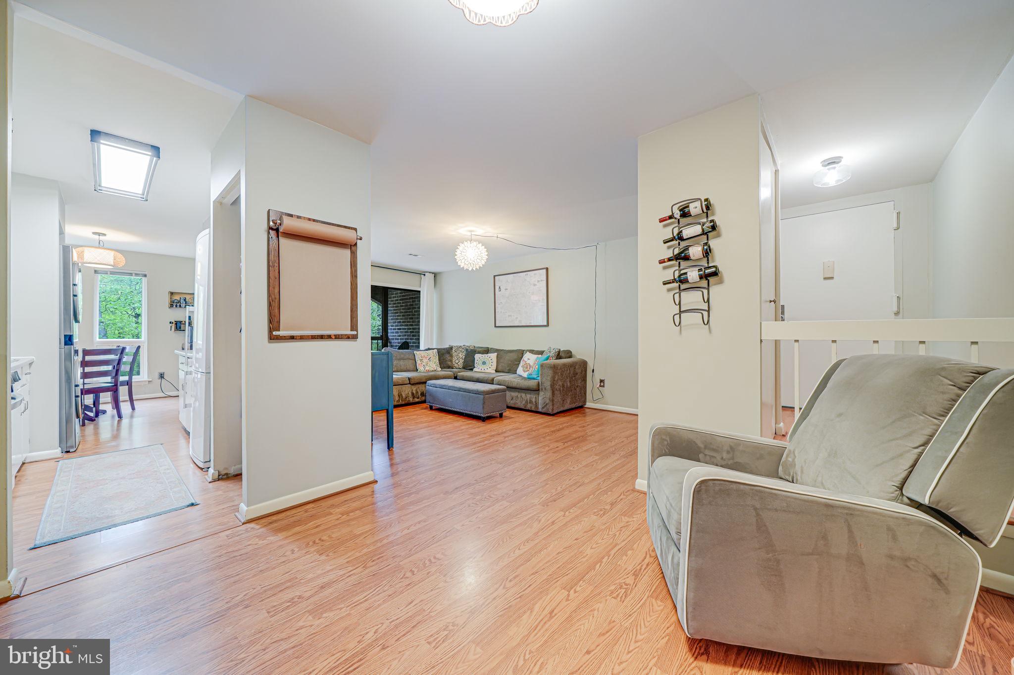 11220 Chestnut Grove Sq #222