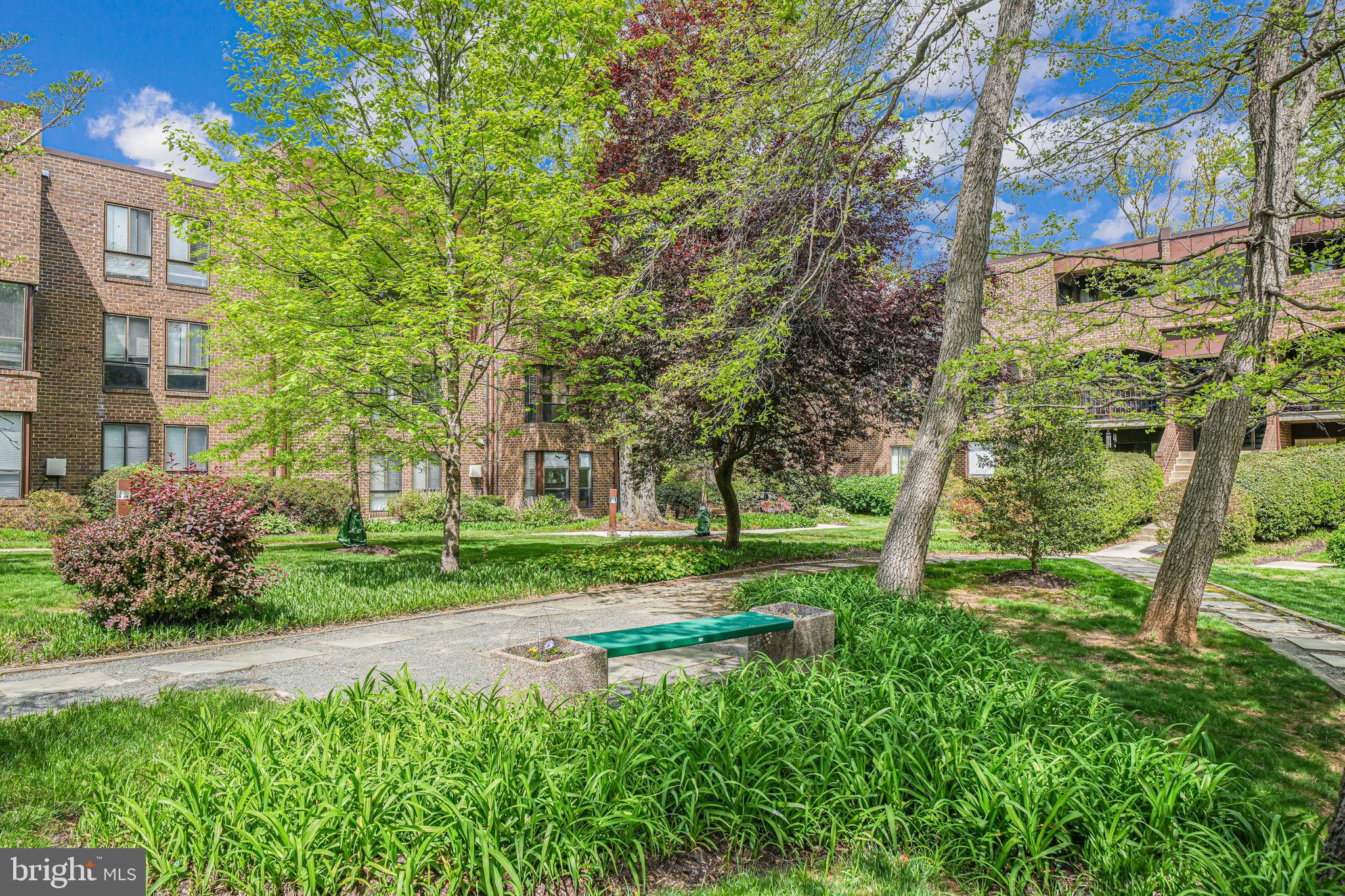 11220 Chestnut Grove Sq #222