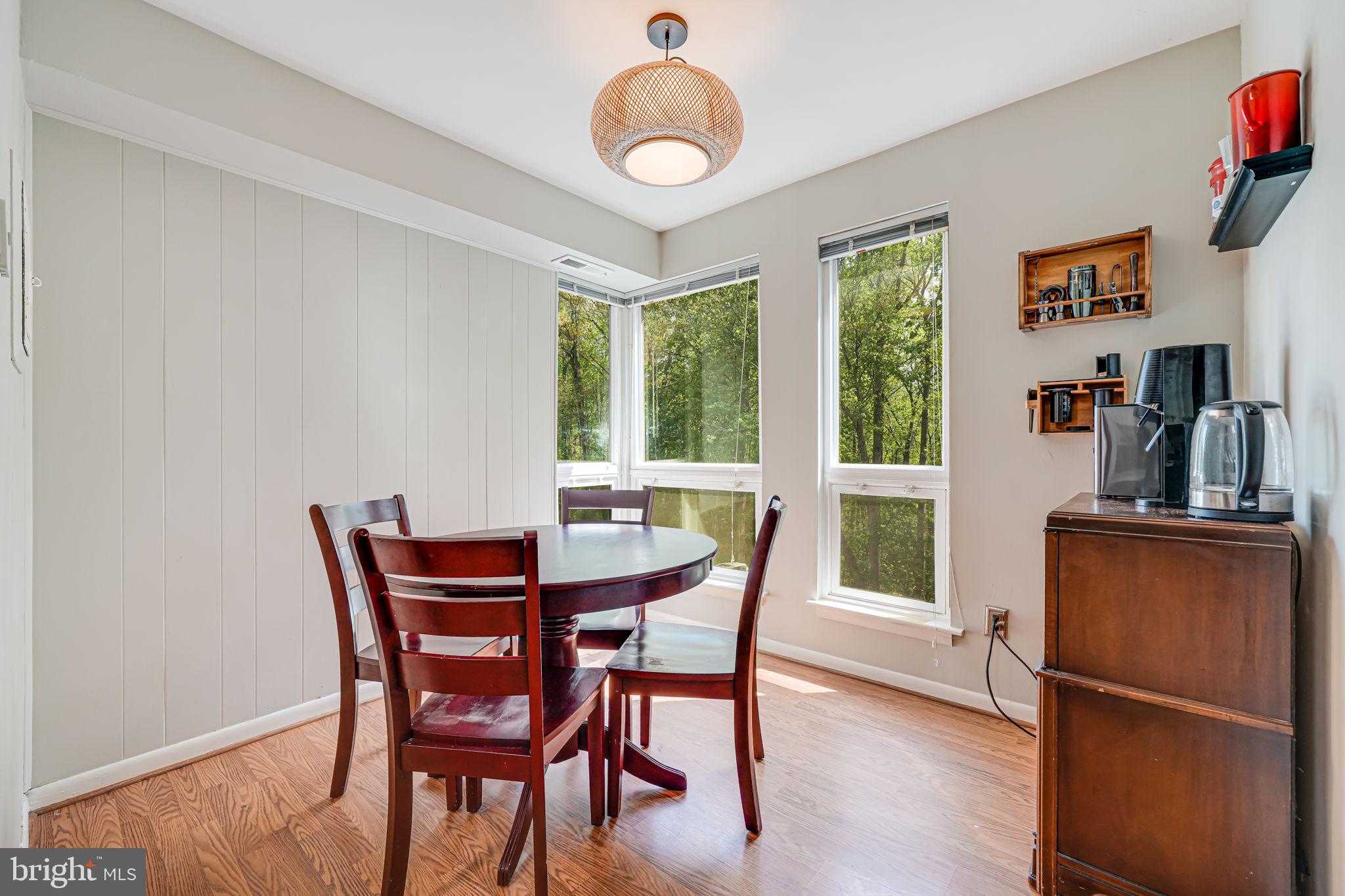 11220 Chestnut Grove Sq #222