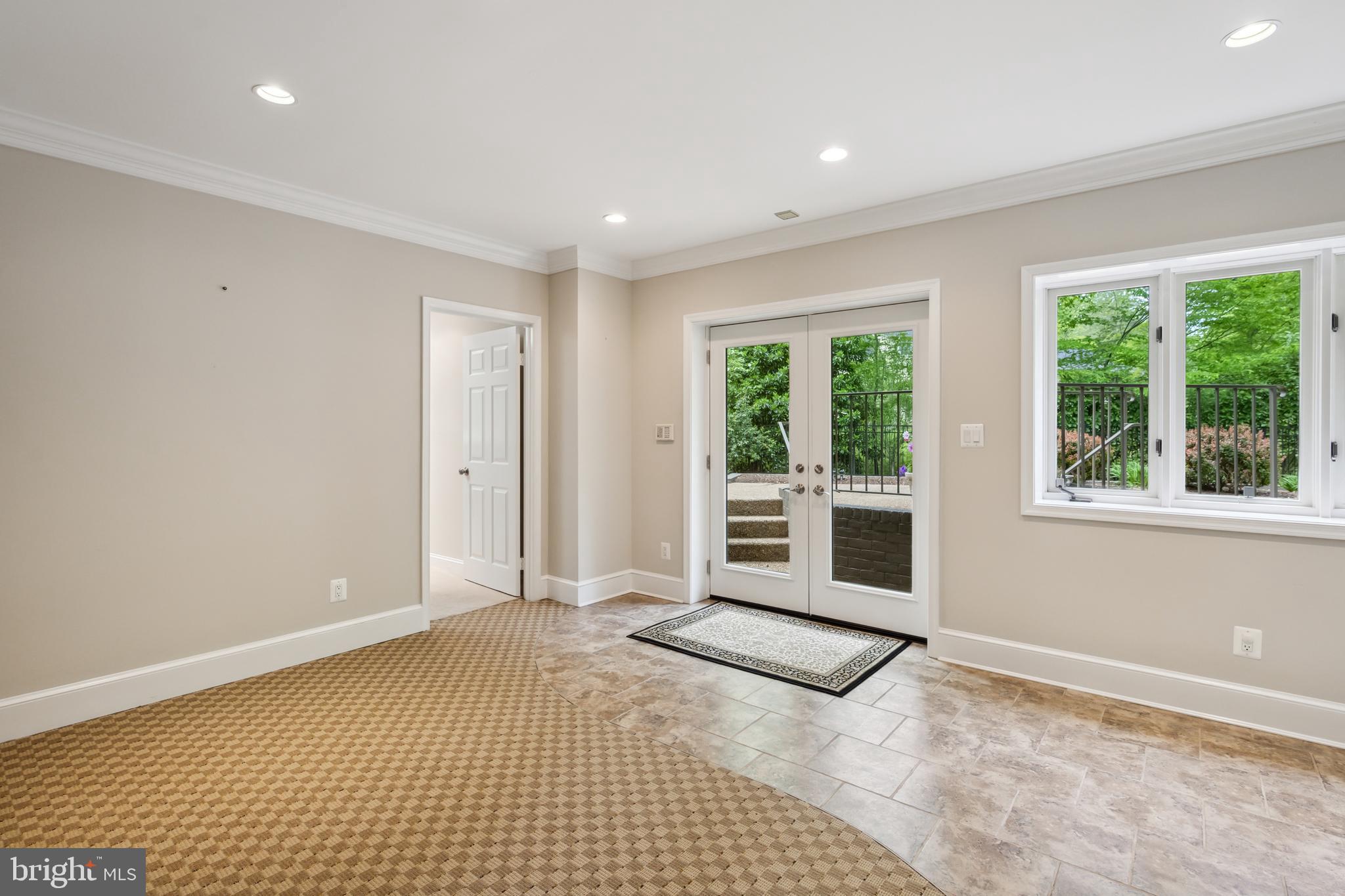 6530 Heather Brook Ct