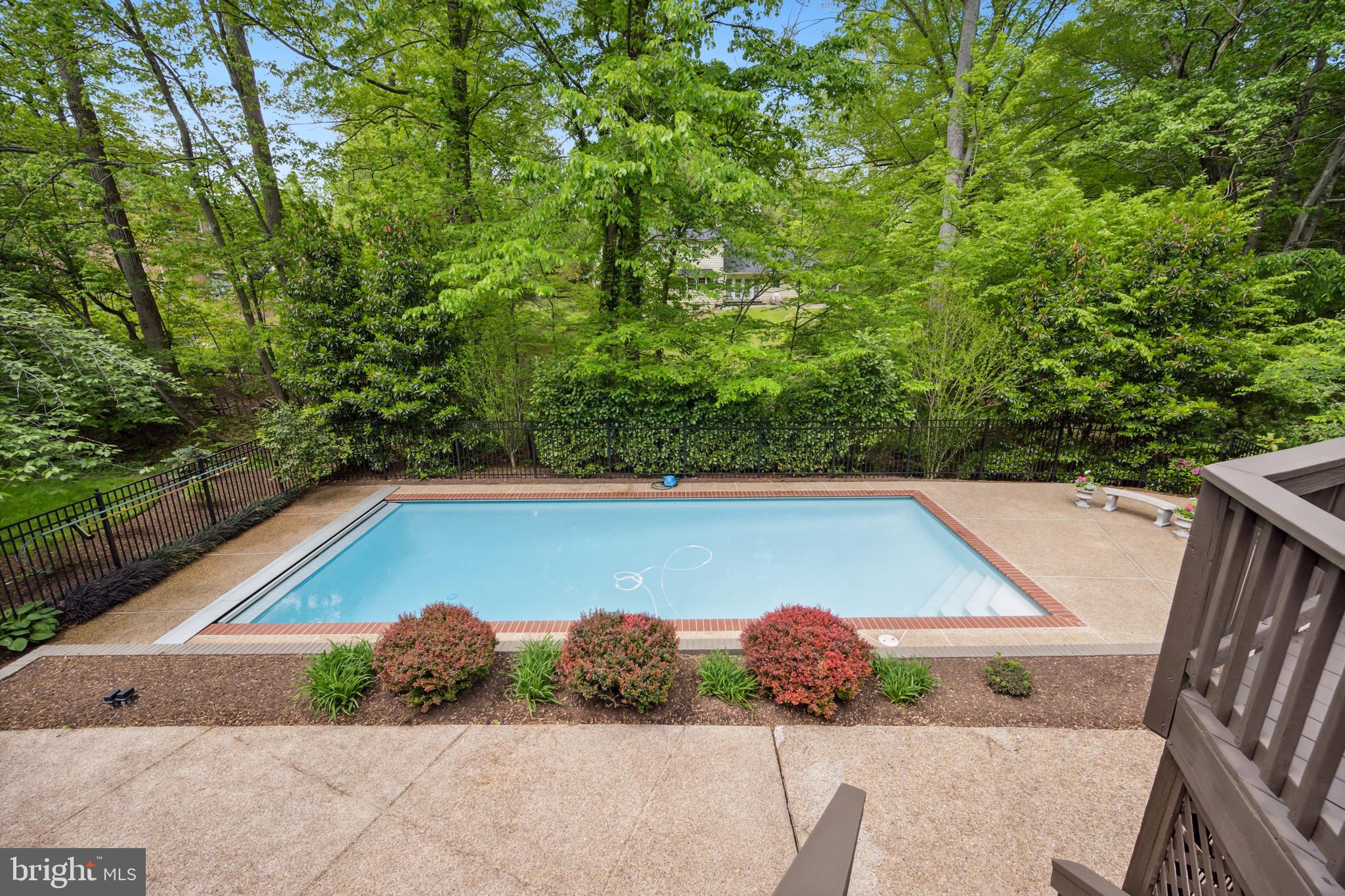 6530 Heather Brook Ct