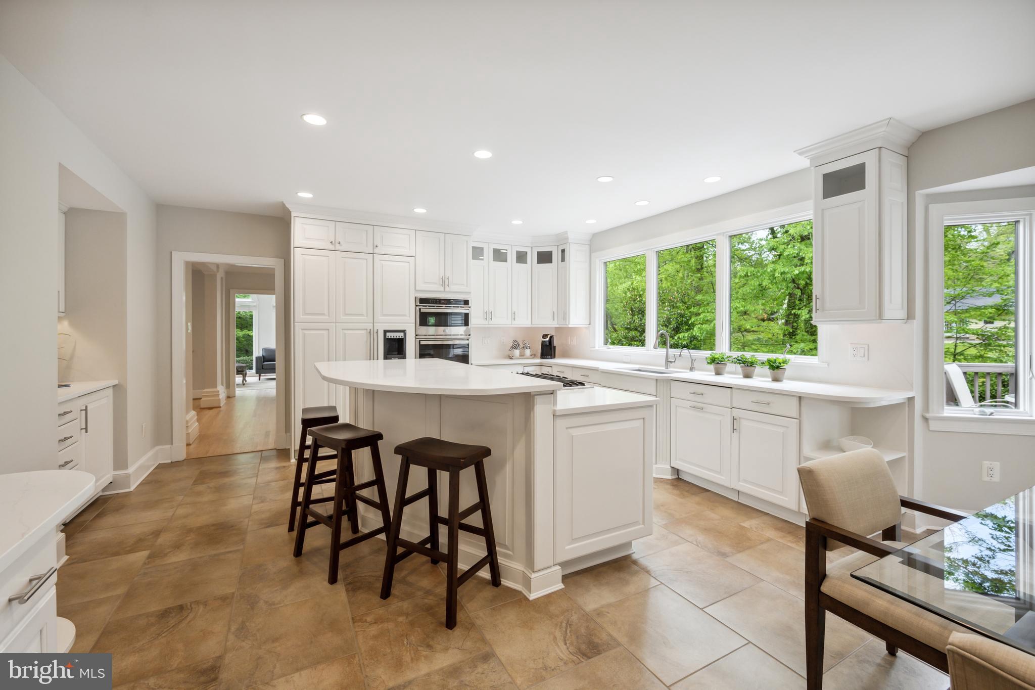 6530 Heather Brook Ct