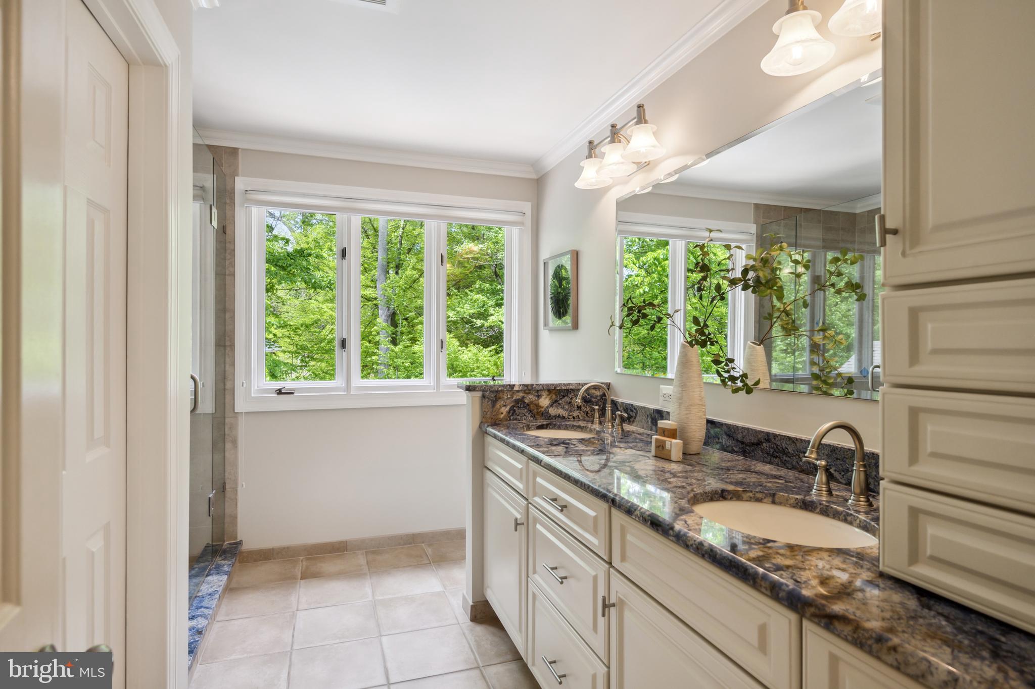 6530 Heather Brook Ct
