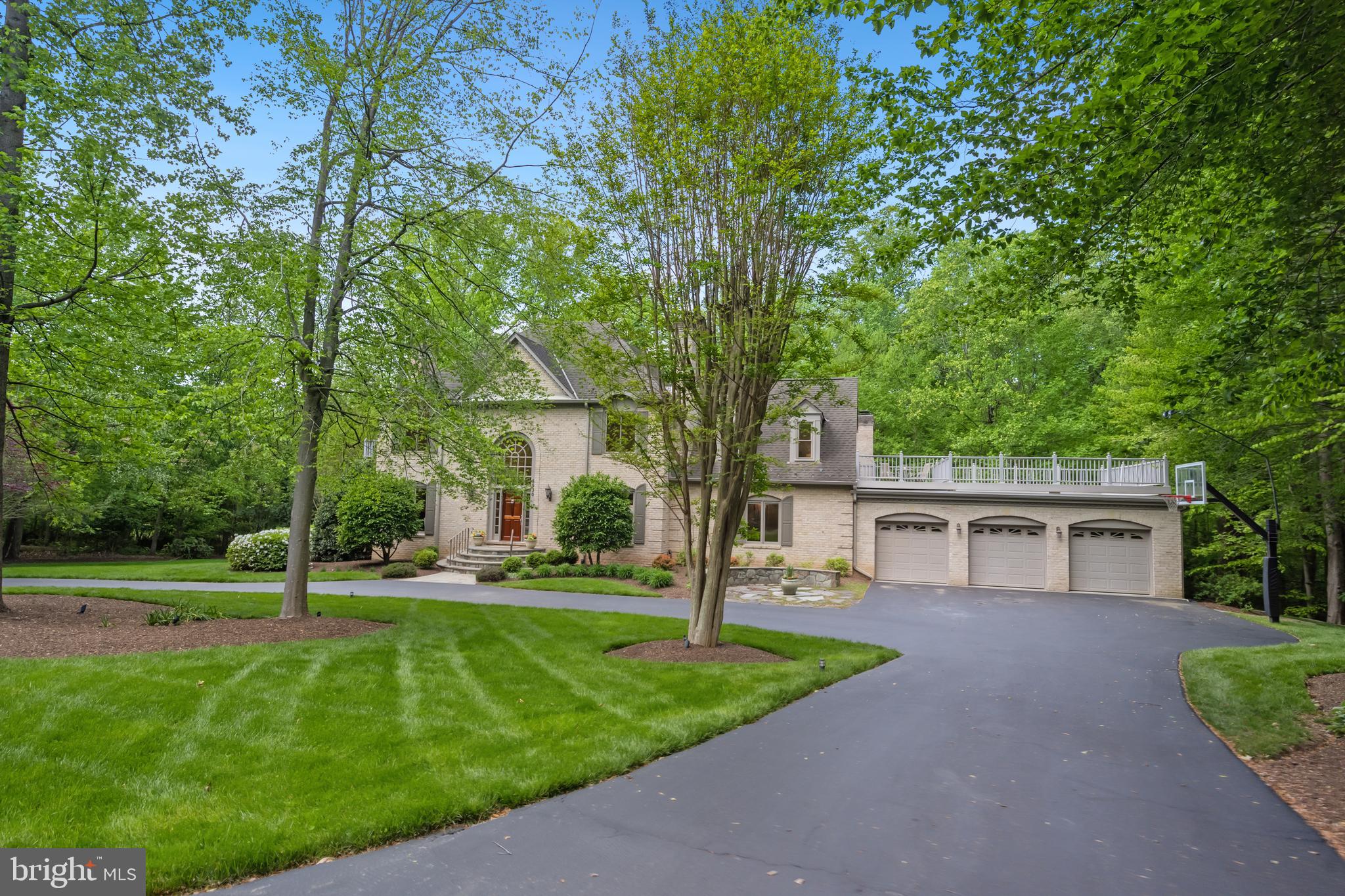 6530 Heather Brook Ct