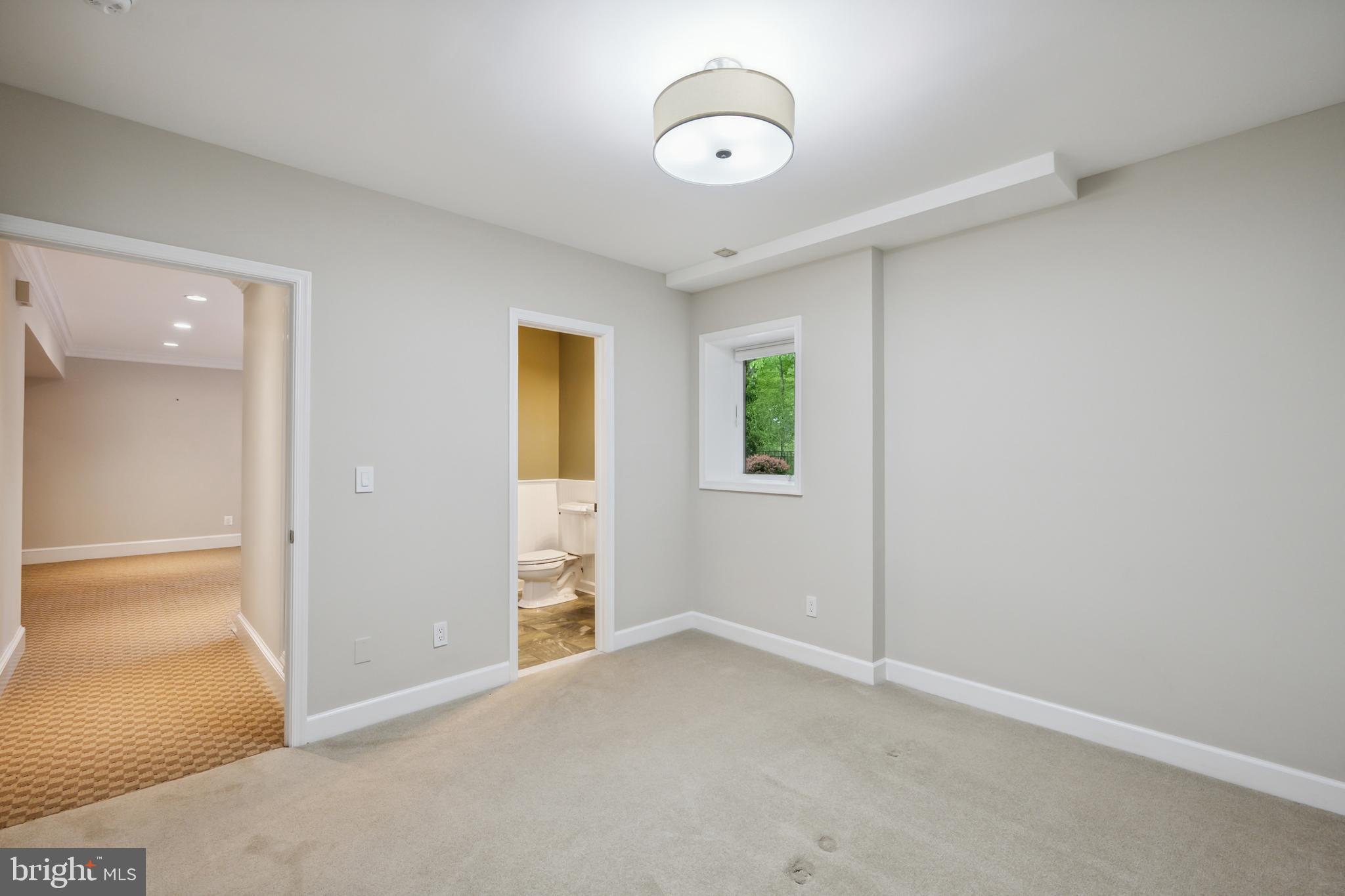 6530 Heather Brook Ct