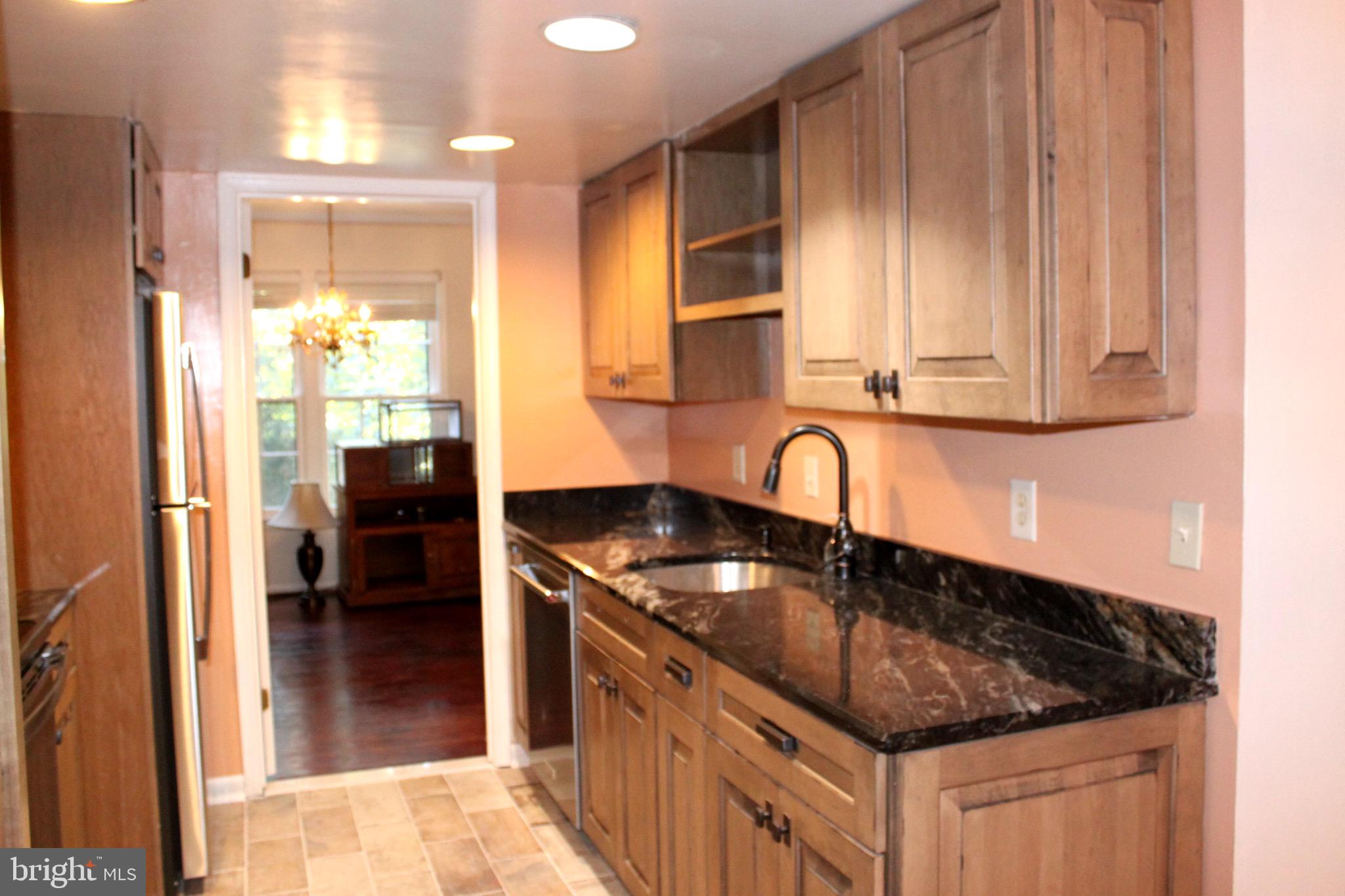 2175 GREENKEEPERS CT