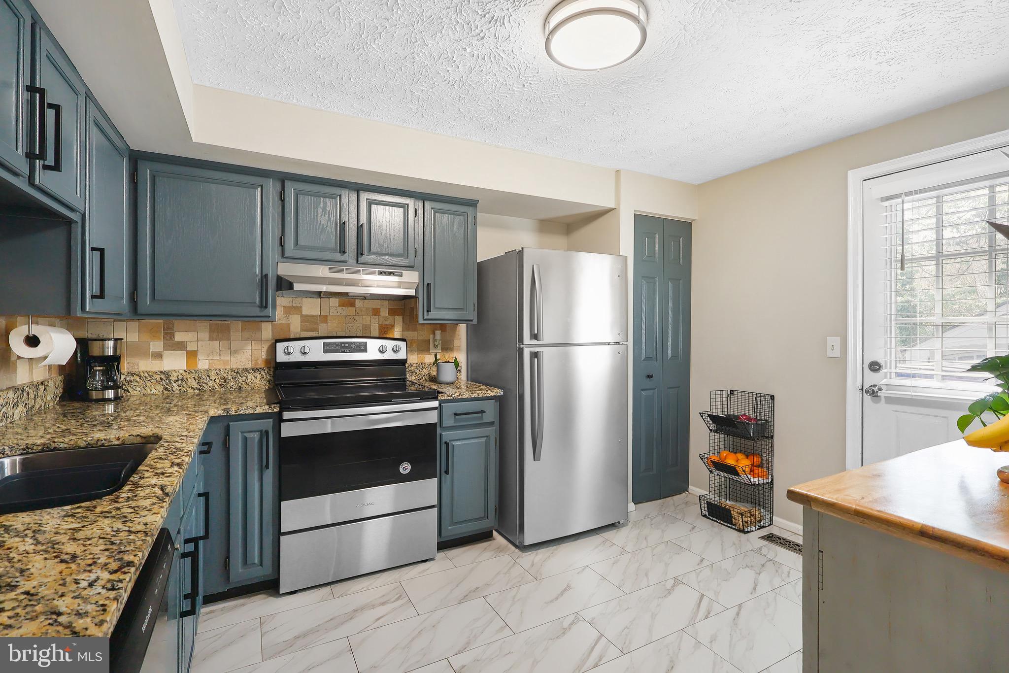 1108 Casper Dr