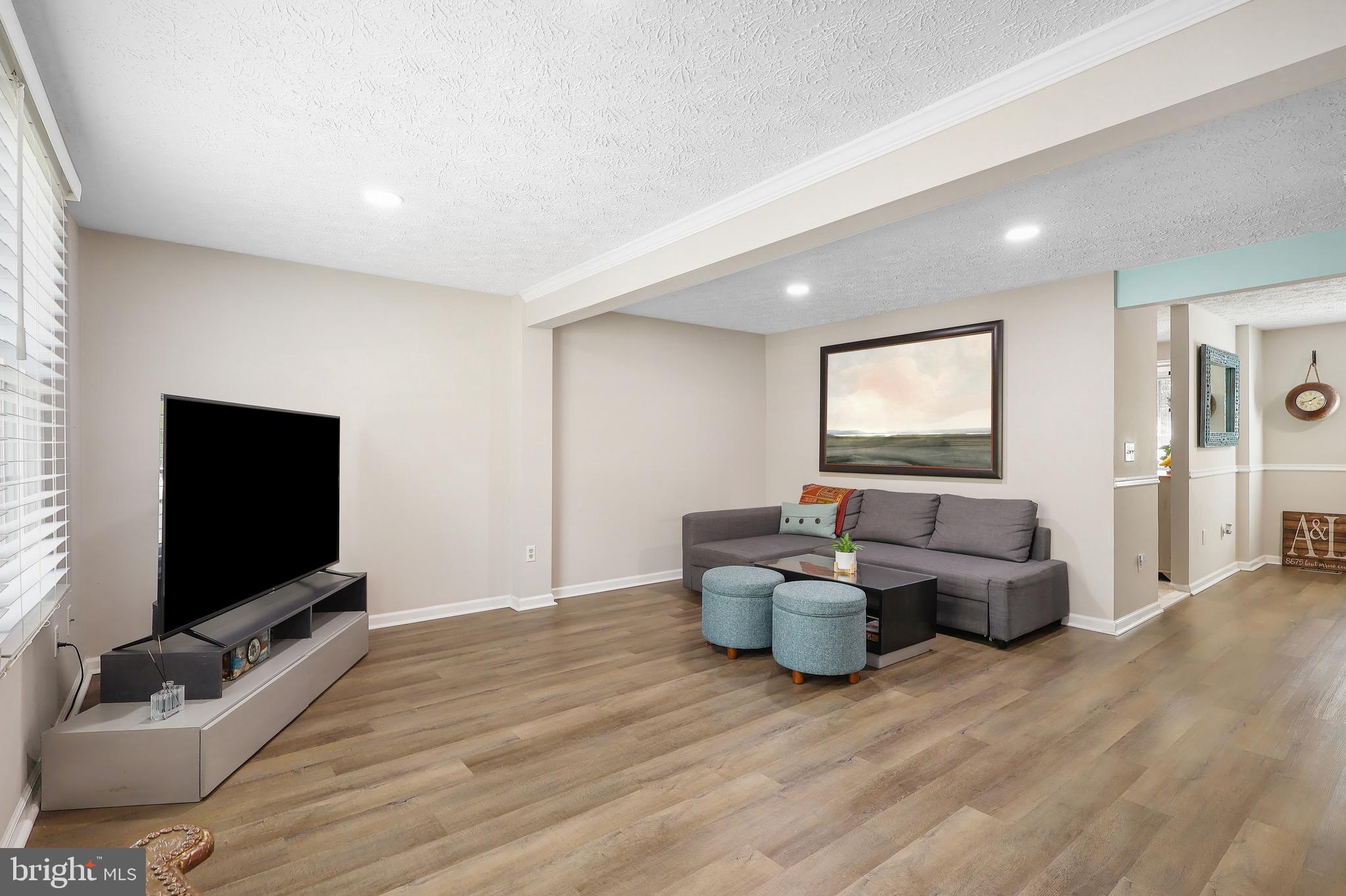 1108 Casper Dr