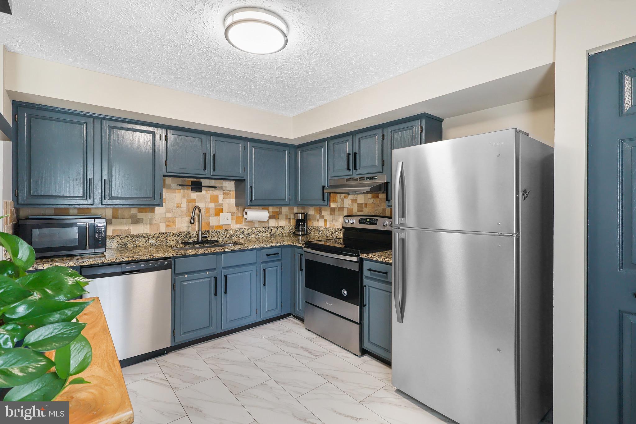 1108 Casper Dr