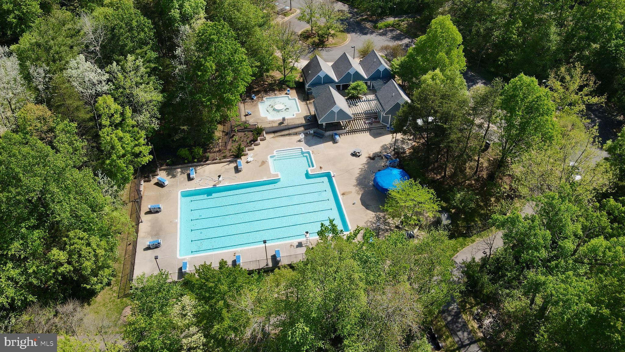 1675 Poplar Grove Dr