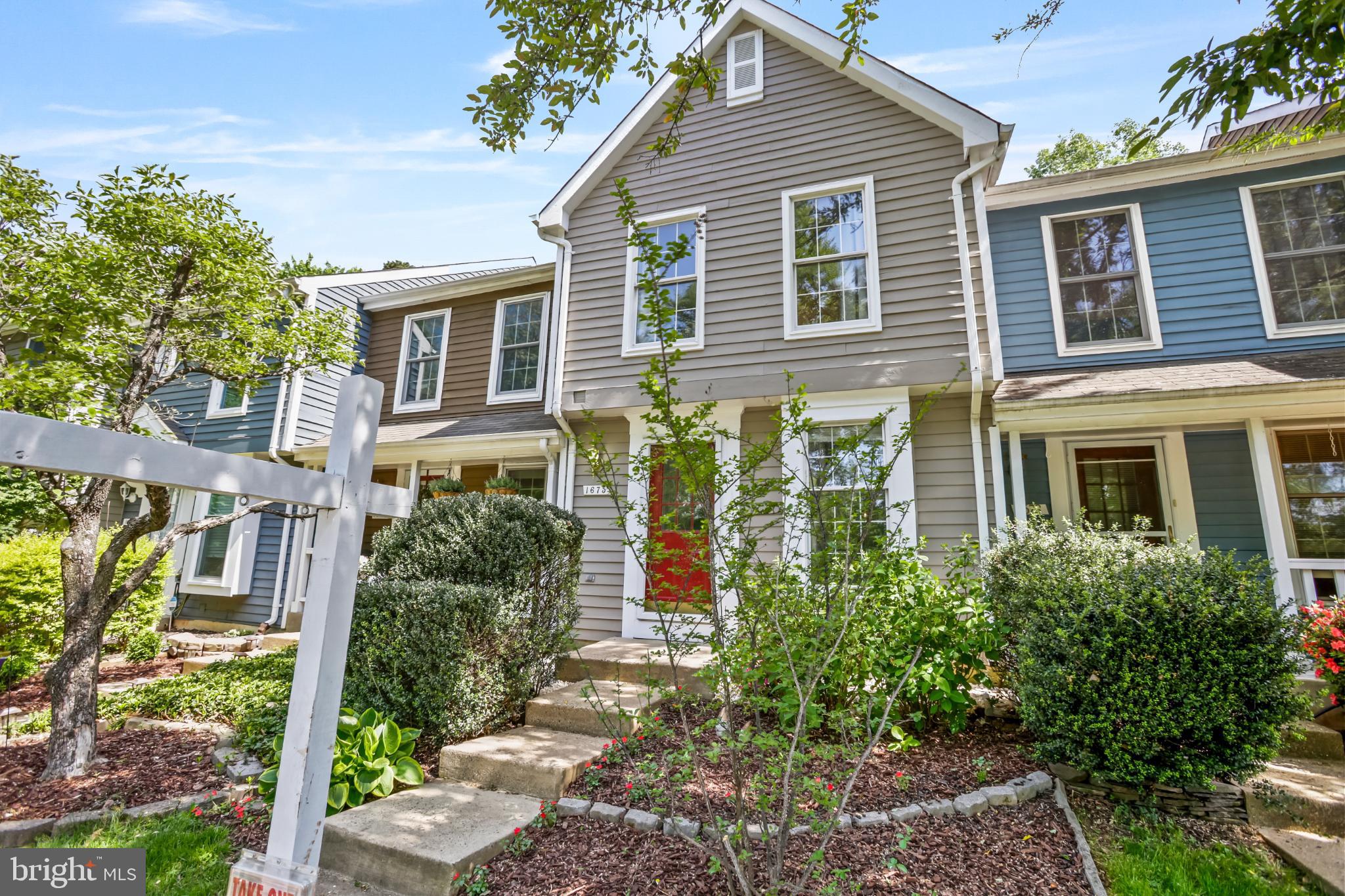 1675 Poplar Grove Dr