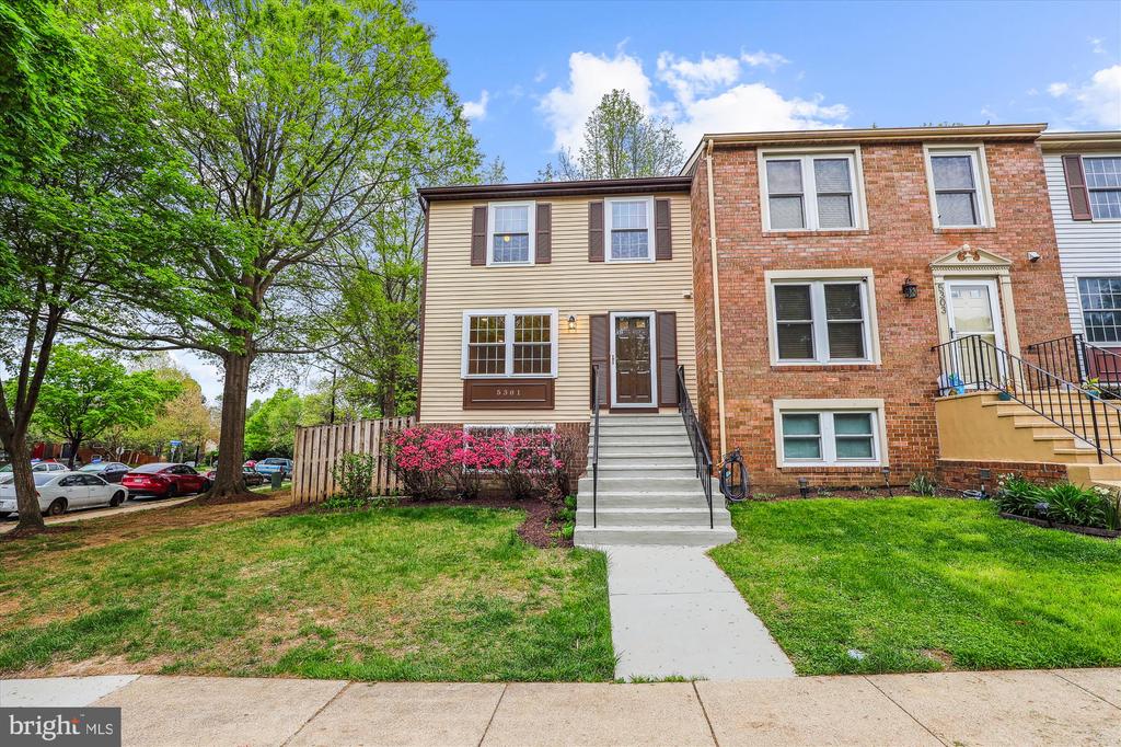 5301 Avalon Pl