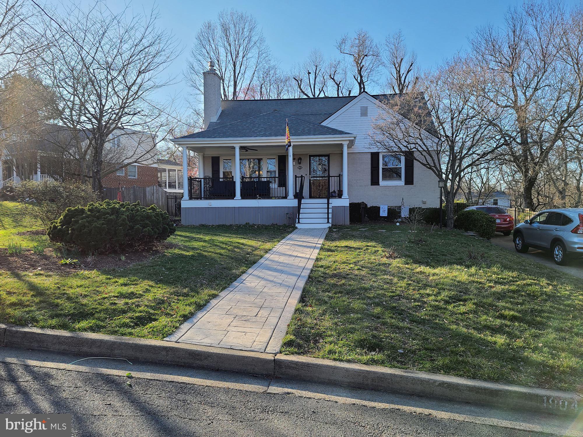 1904 SAWYER PL