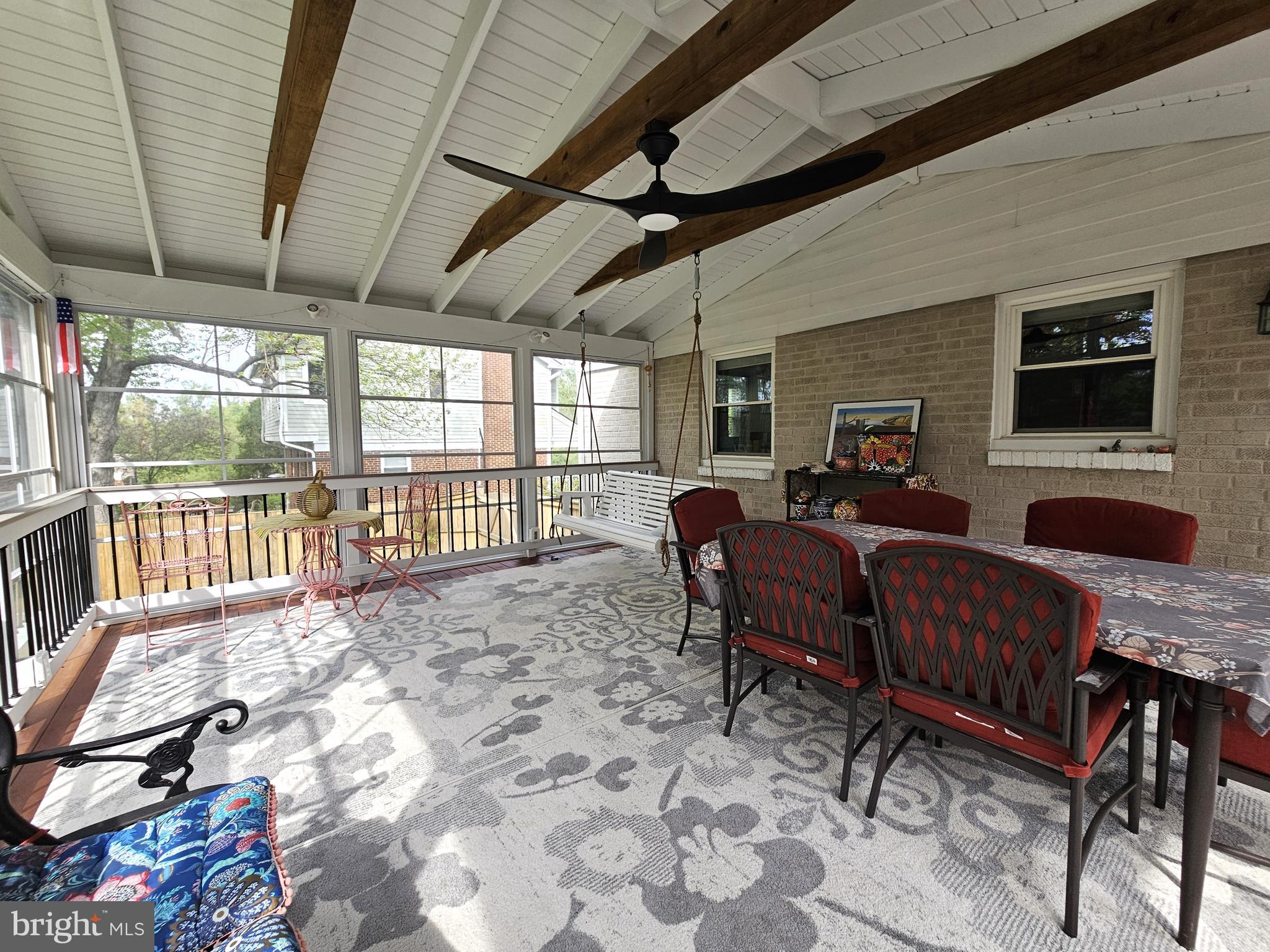 1904 SAWYER PL