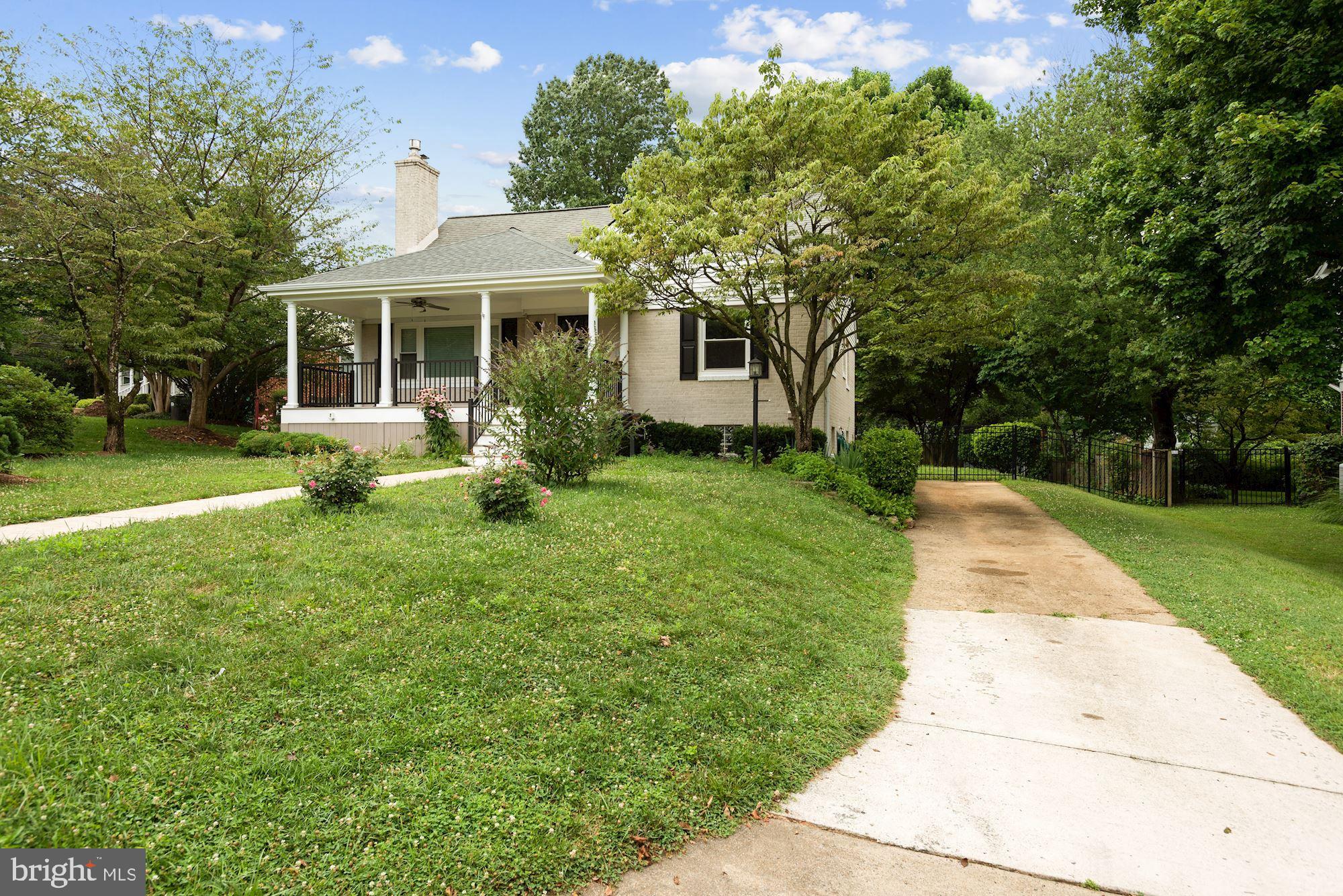 1904 SAWYER PL