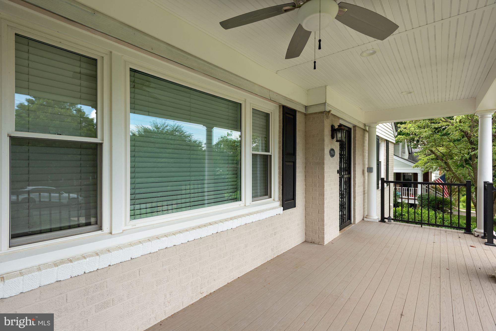 1904 SAWYER PL