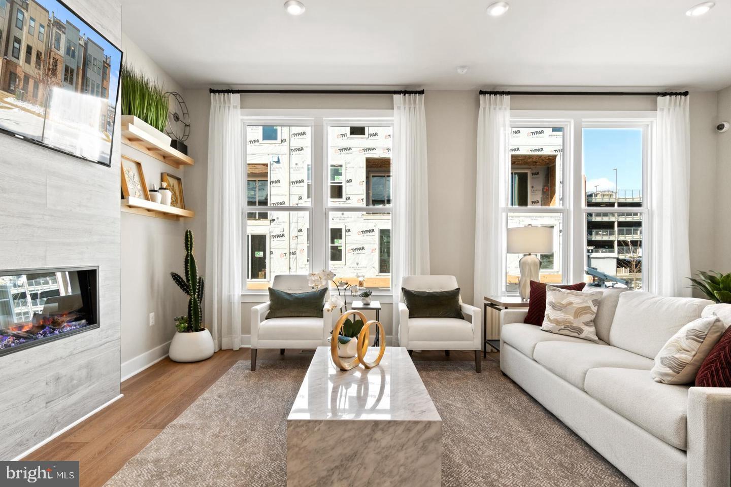 2479 LIBERTY LOOP