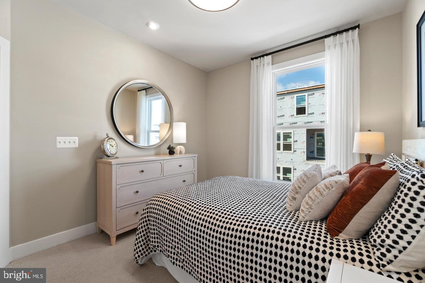 2479 LIBERTY LOOP