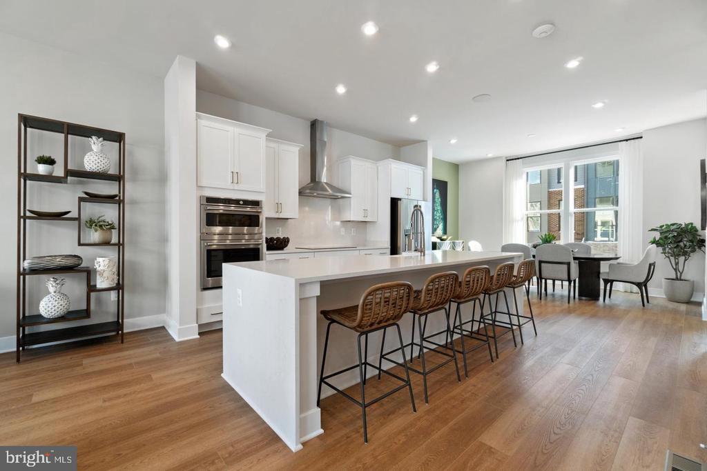 2479 LIBERTY LOOP