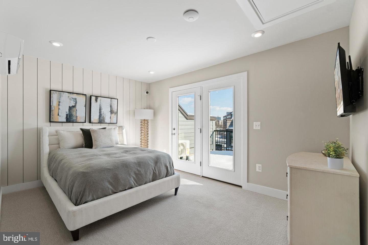 2479 LIBERTY LOOP
