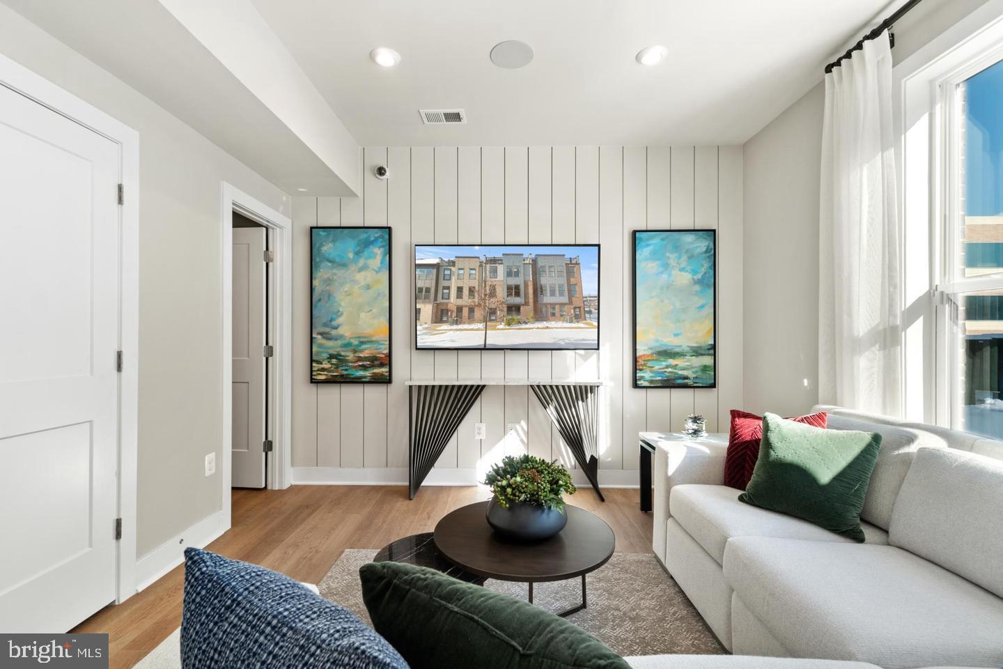 2479 LIBERTY LOOP