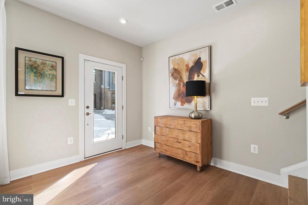 2479 LIBERTY LOOP