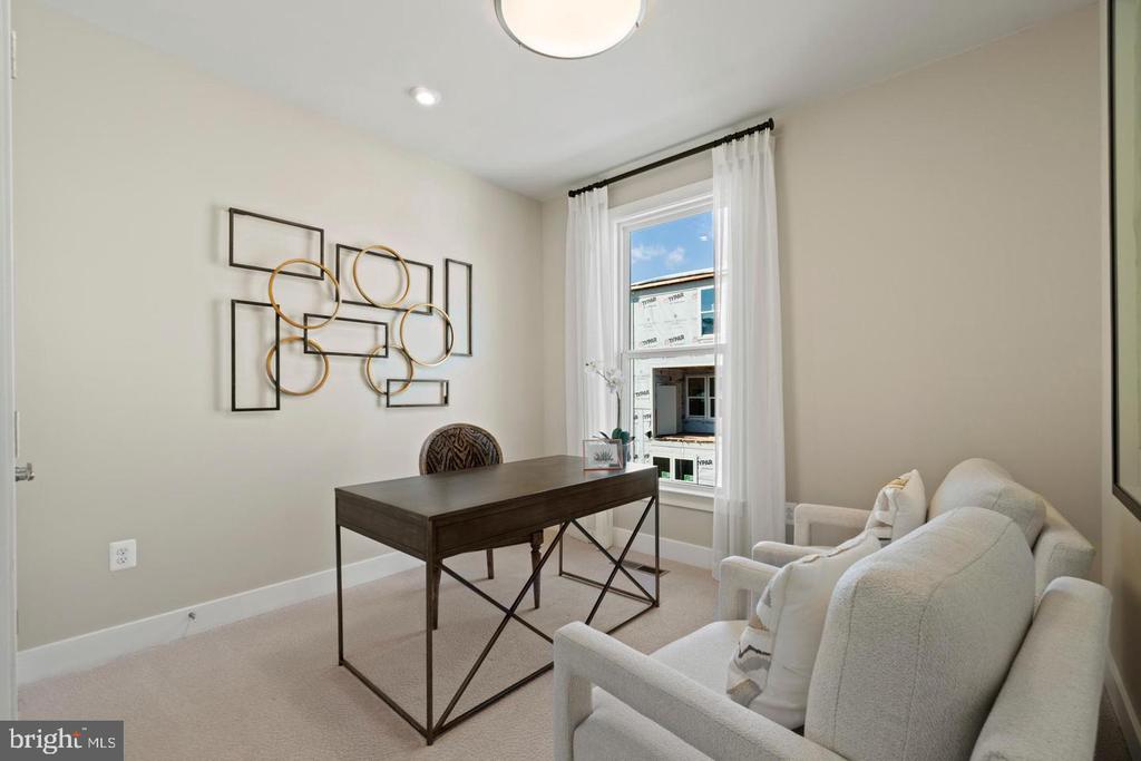 2479 LIBERTY LOOP