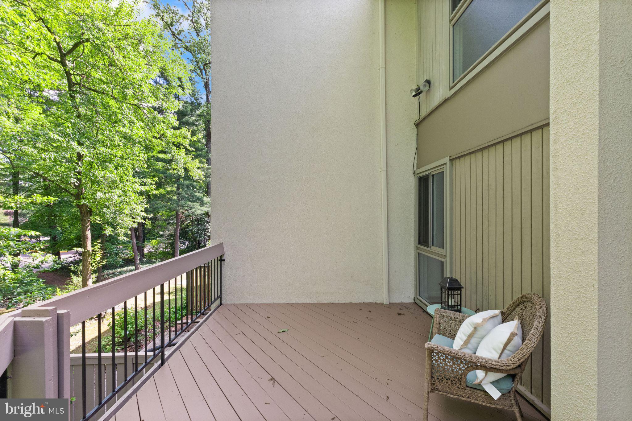11645 Newbridge Ct