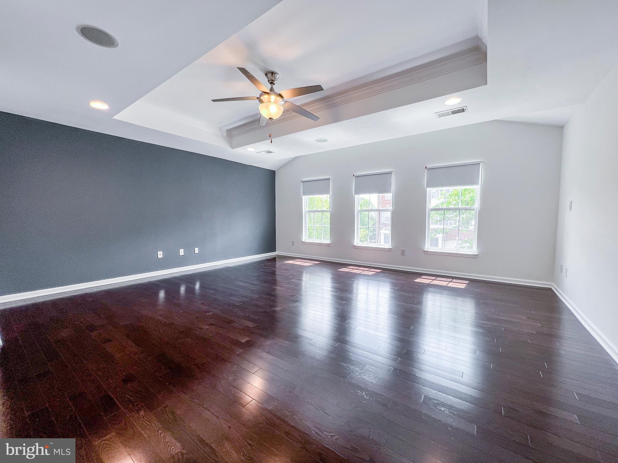 3909 BEEKER MILL PL