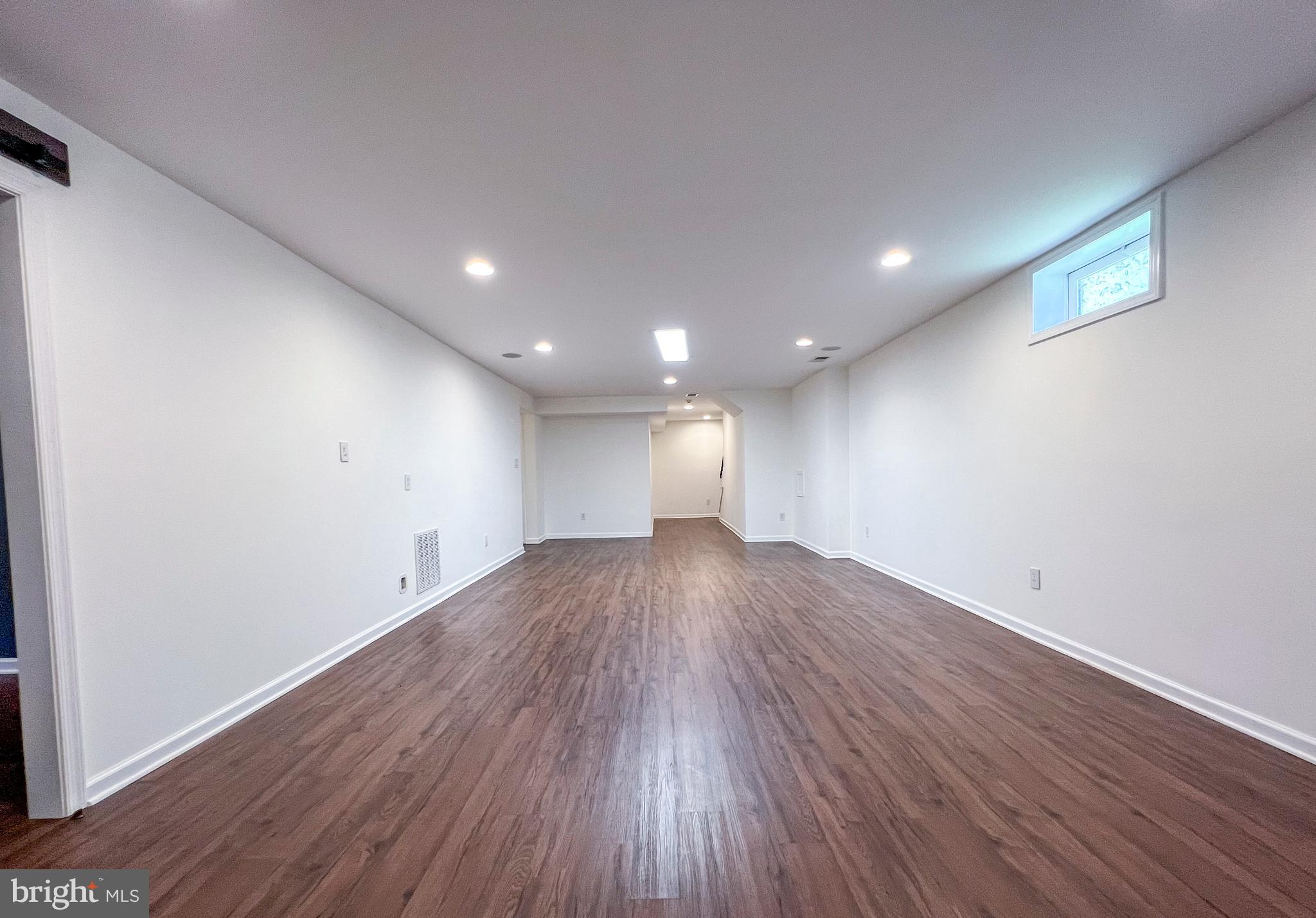 3909 BEEKER MILL PL