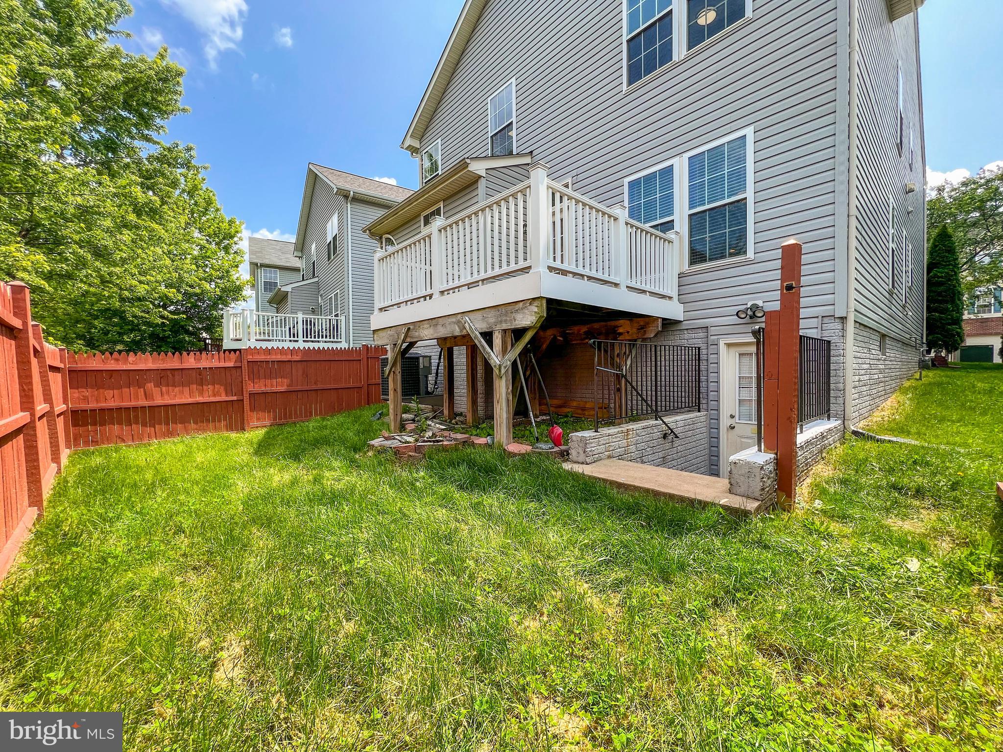 3909 BEEKER MILL PL