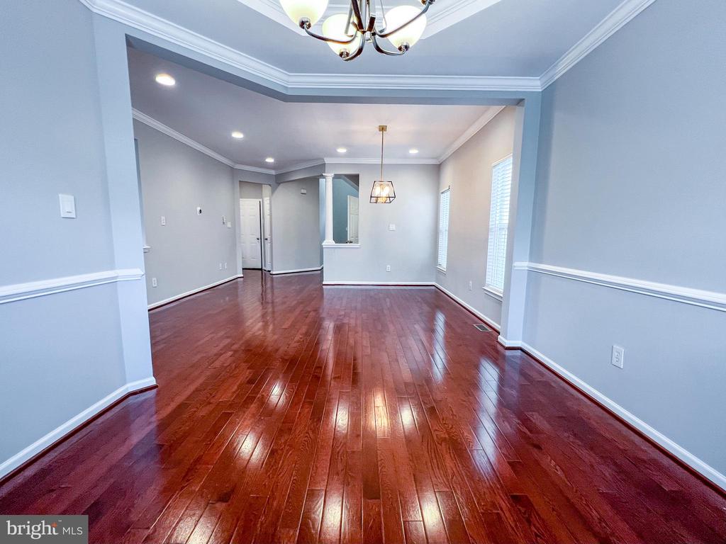 3909 BEEKER MILL PL
