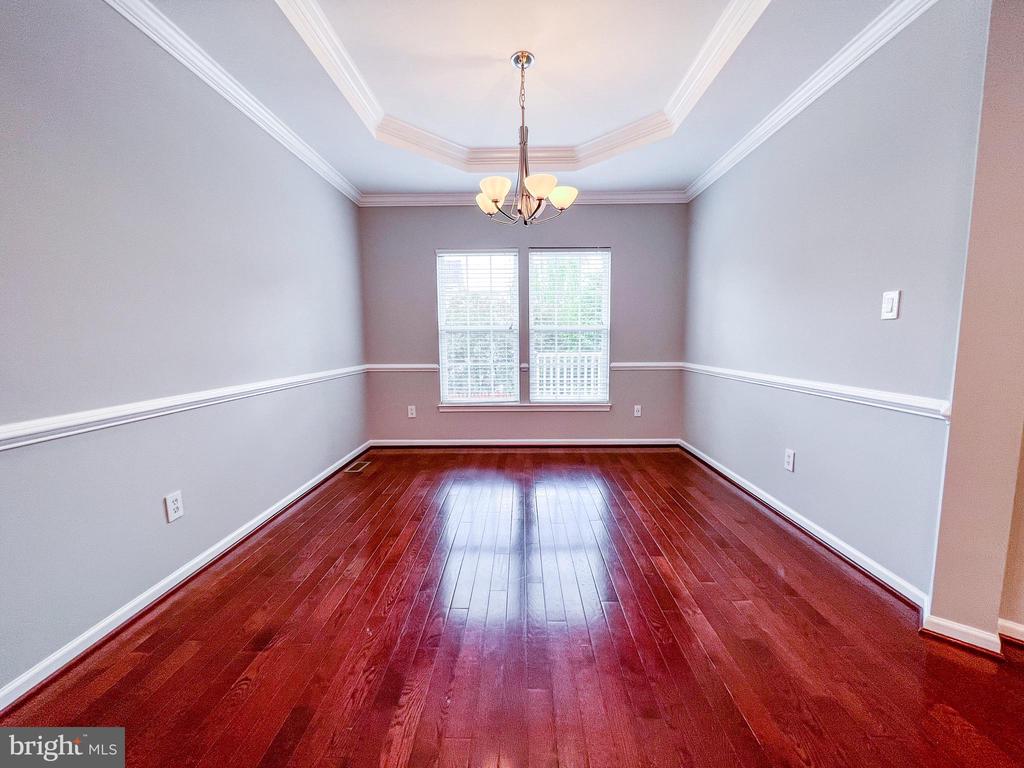 3909 BEEKER MILL PL