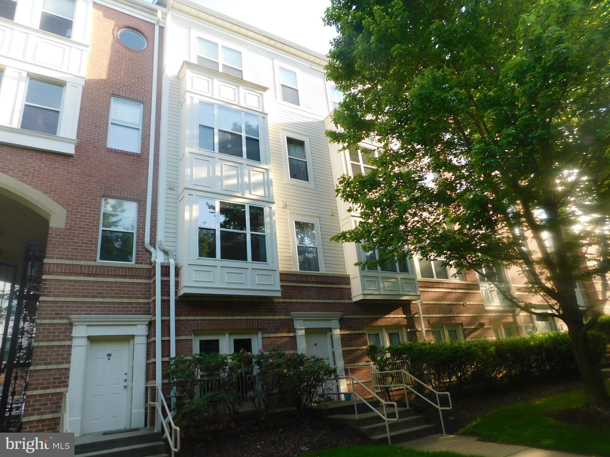 2791 Centerboro Dr #273
