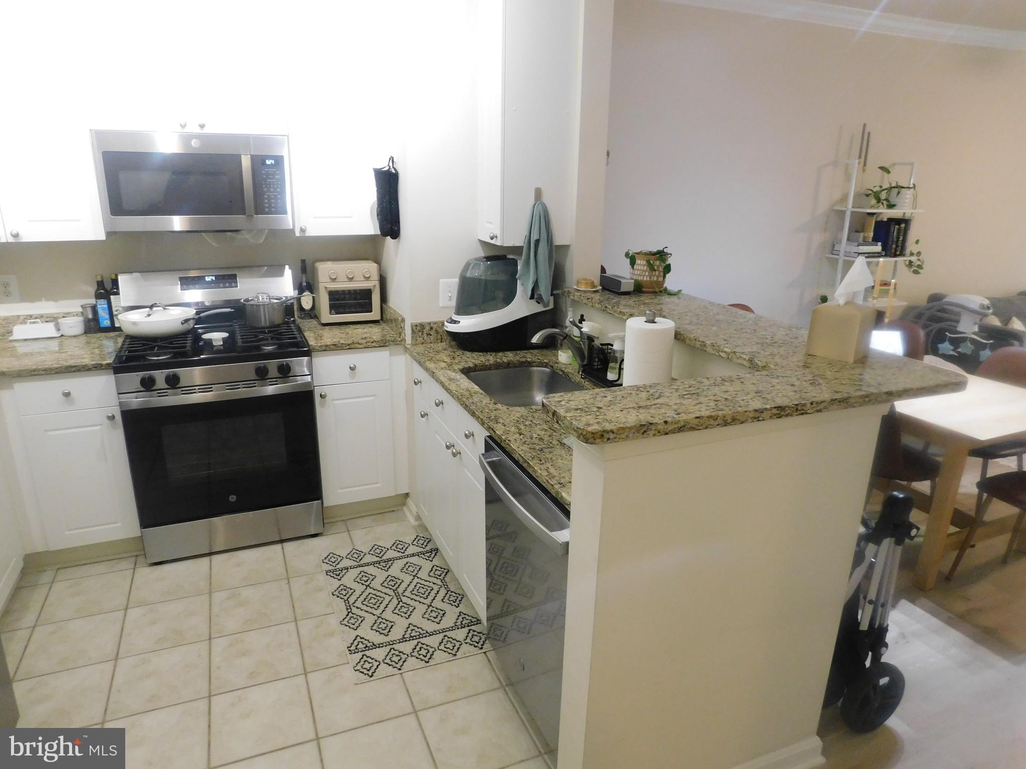 2791 Centerboro Dr #273