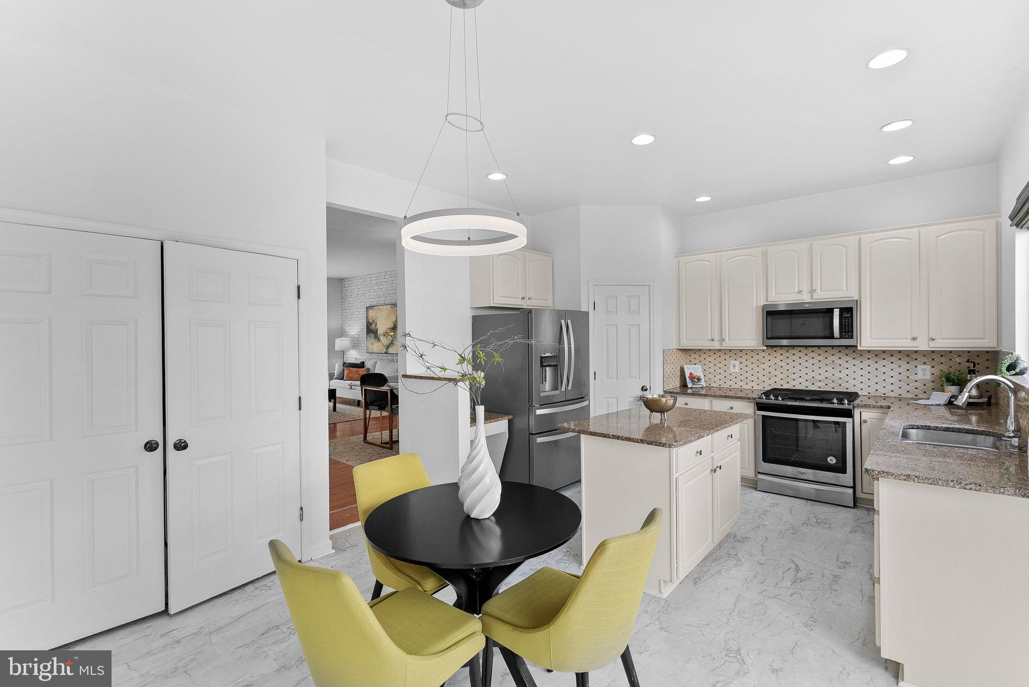 2505 Wheat Meadow Ct