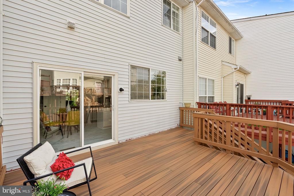 2505 Wheat Meadow Ct