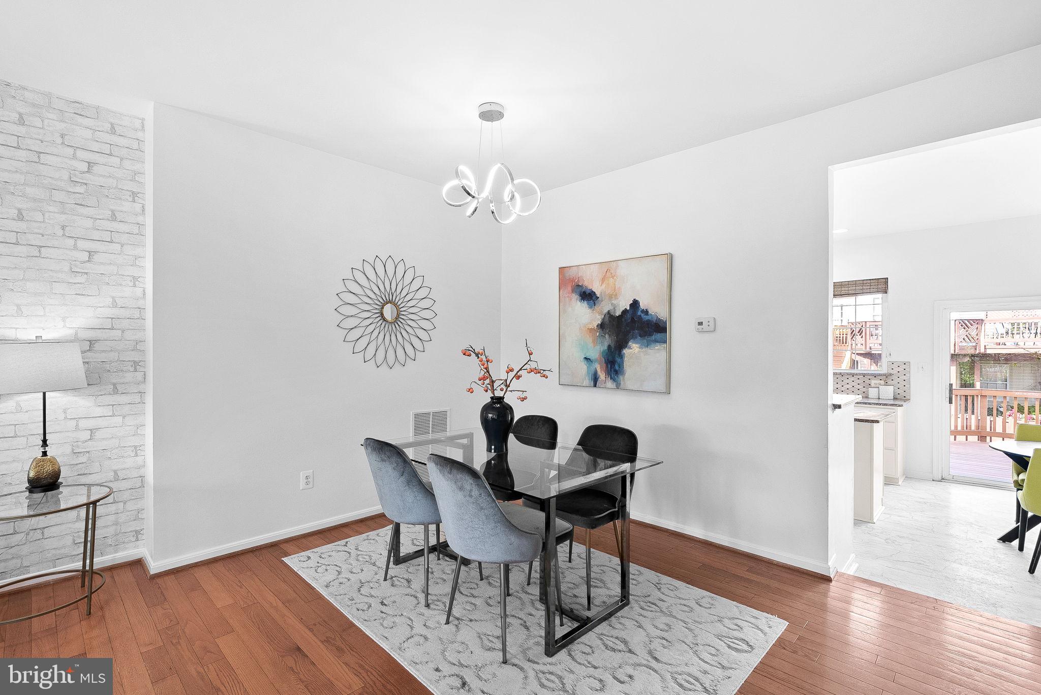 2505 Wheat Meadow Ct