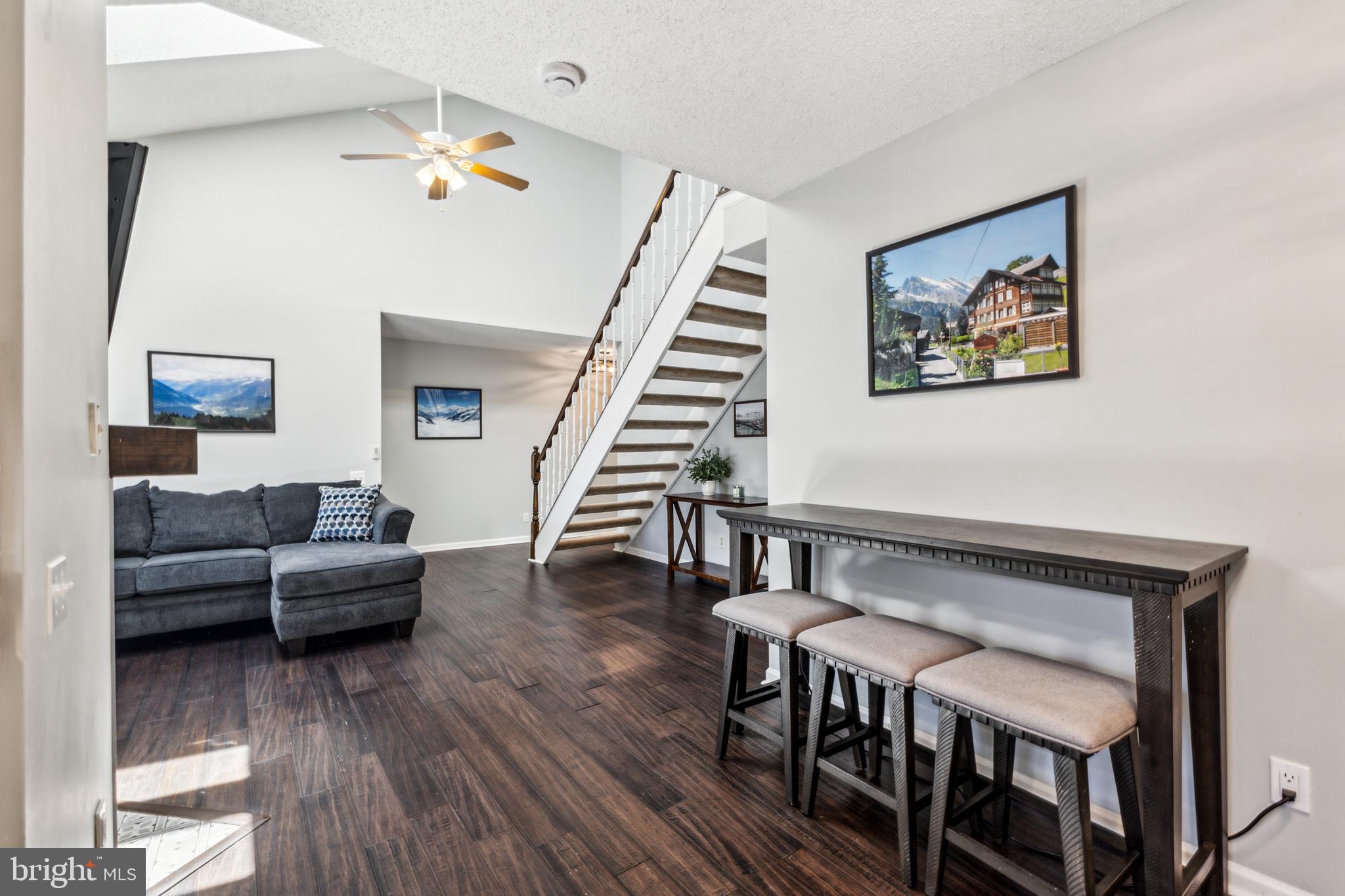 3901 Golf Tee Ct #301