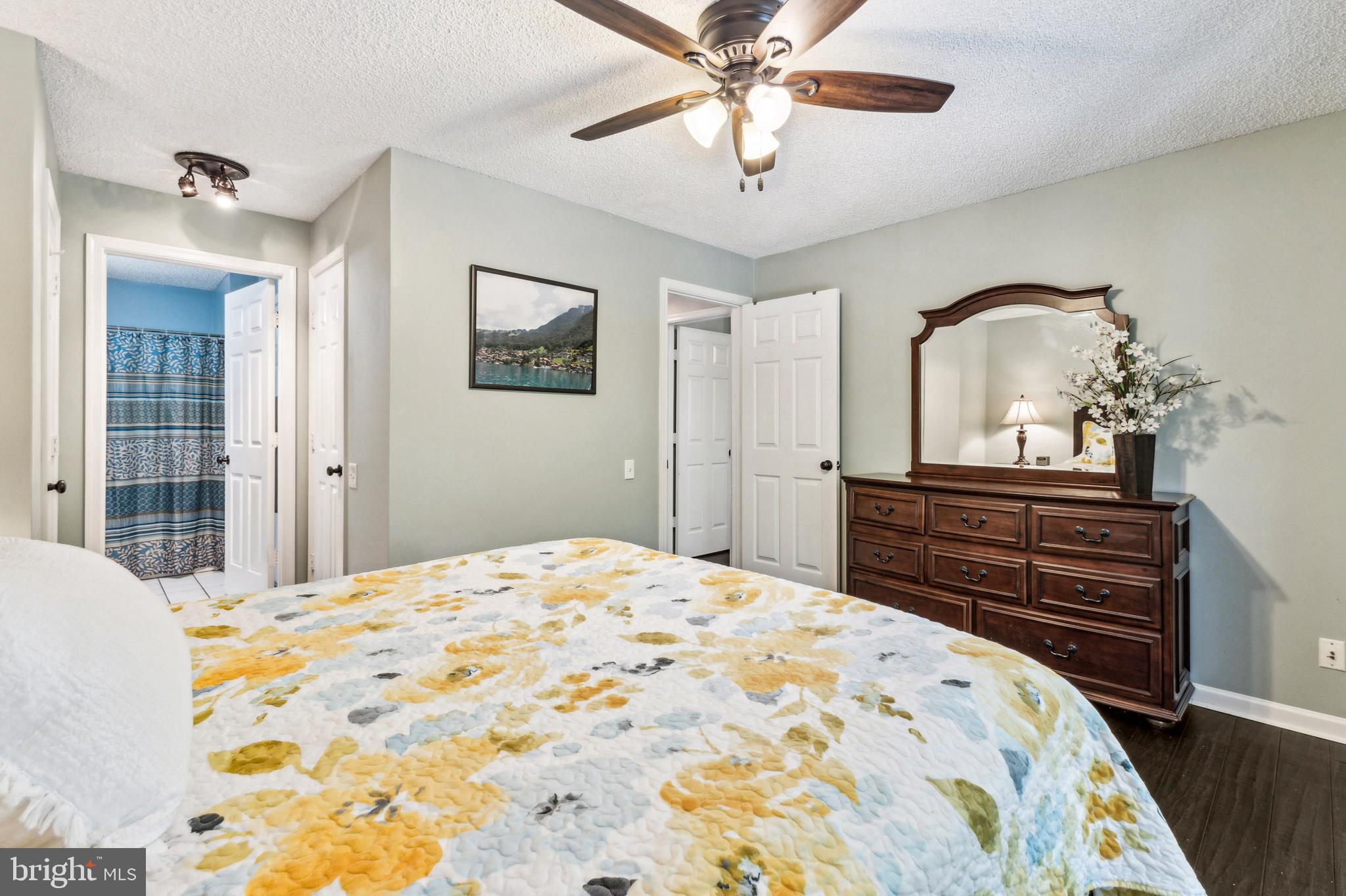 3901 Golf Tee Ct #301