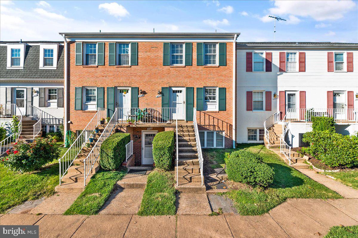 14524 GOLDEN OAK RD