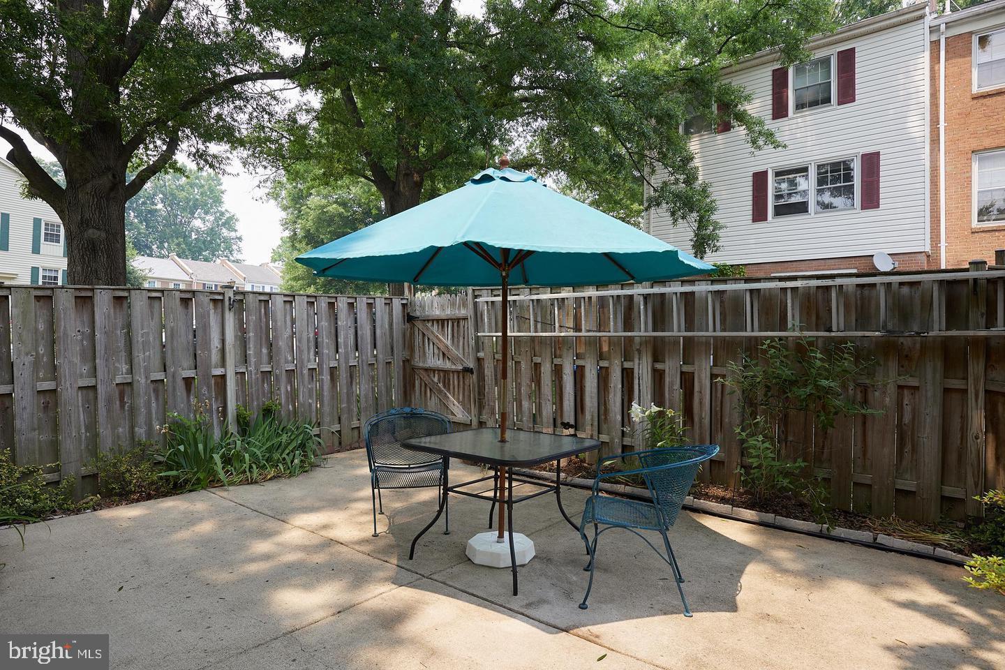2501 WINDBREAK DR