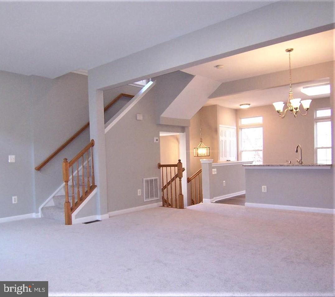 12401 BENJAMIN HILL LN