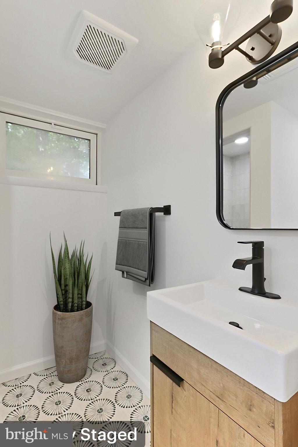 10621 Old Colchester Rd