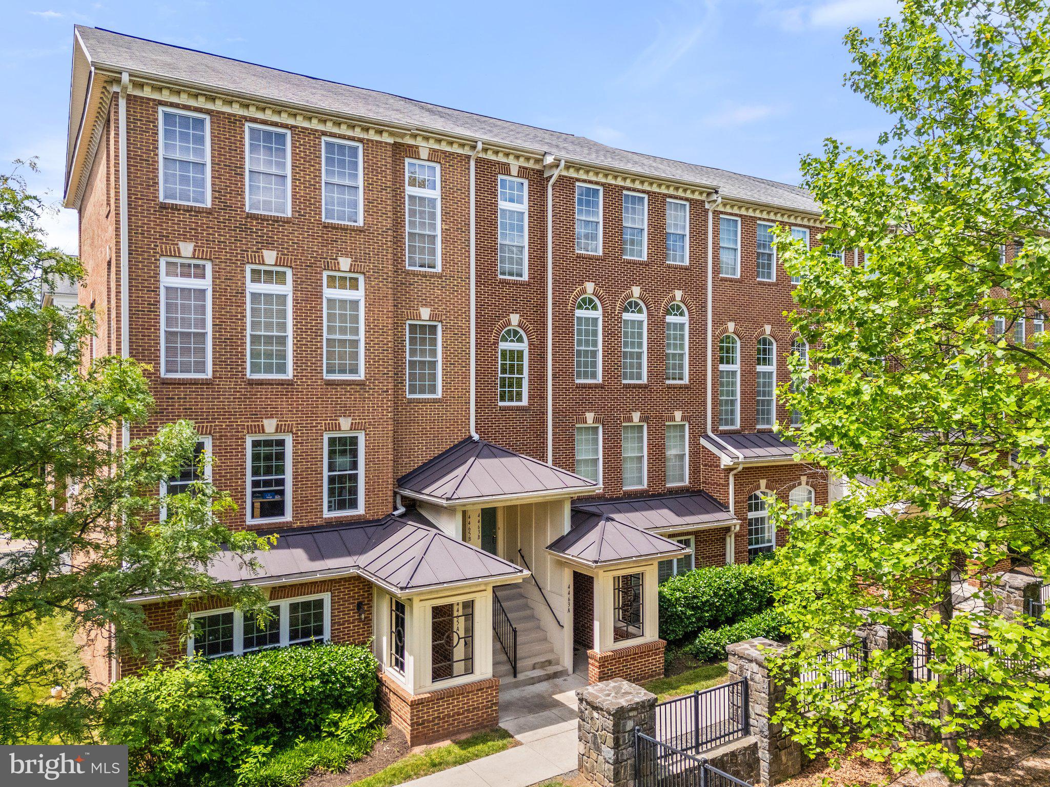 4463-B Beacon Grove Cir #702b