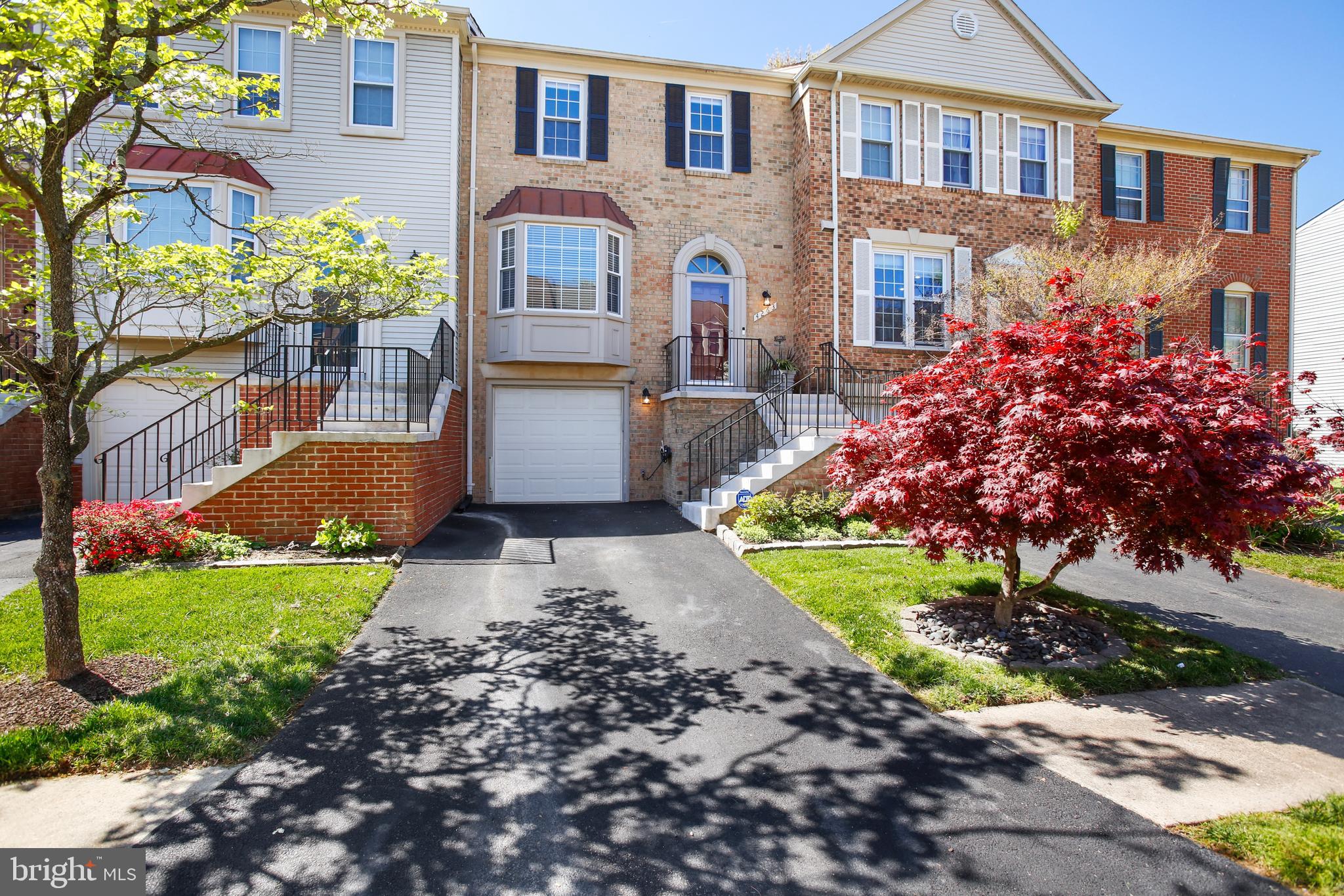 4263 Sleepy Lake Drive