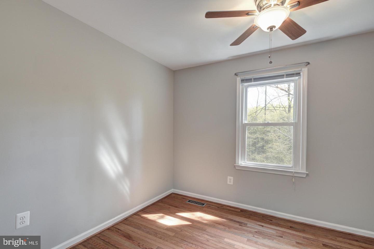 3147 BAYSWATER CT